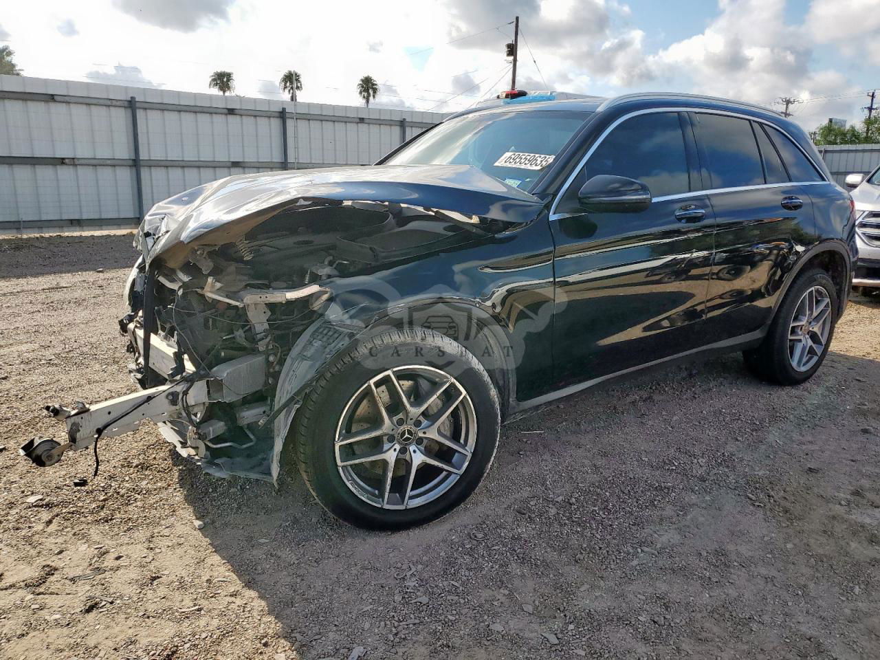 Mercedes-Benz GLC 300 2.0L  4 2019