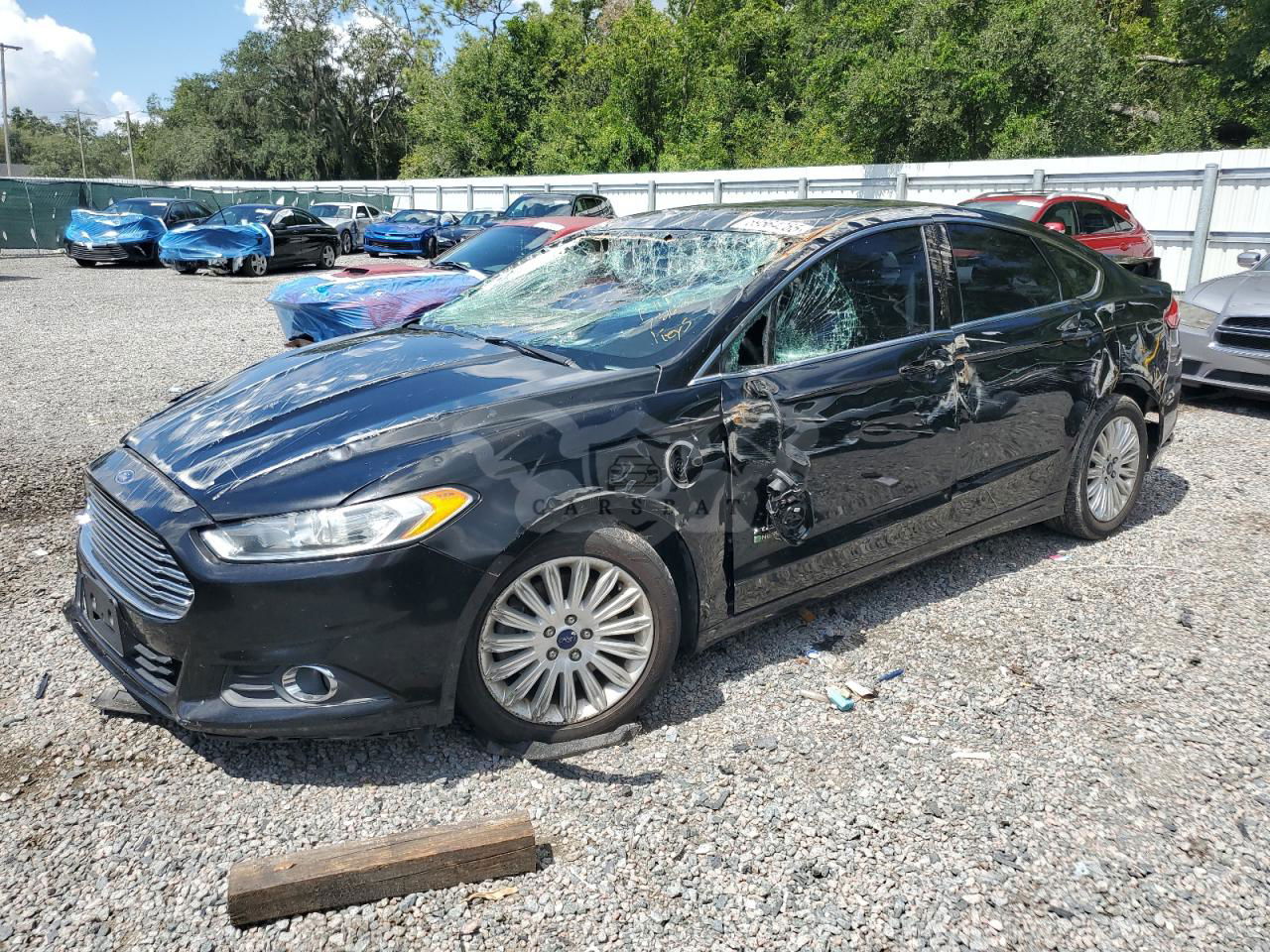Ford Fusion SE PHEV 2.0L  4 2016