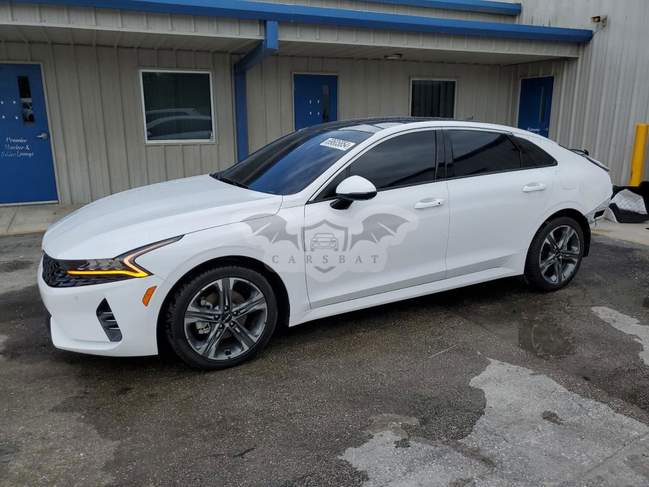 Kia K5 EX 1.6L  4 2024