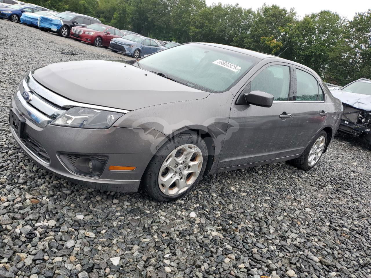 Ford Fusion SE 2.5L  4 2010
