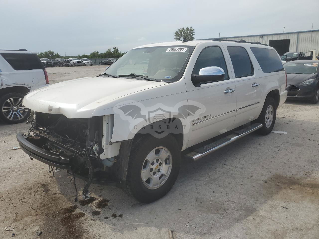 Chevrolet Suburban K1500 LTZ 5.3L  8 2011