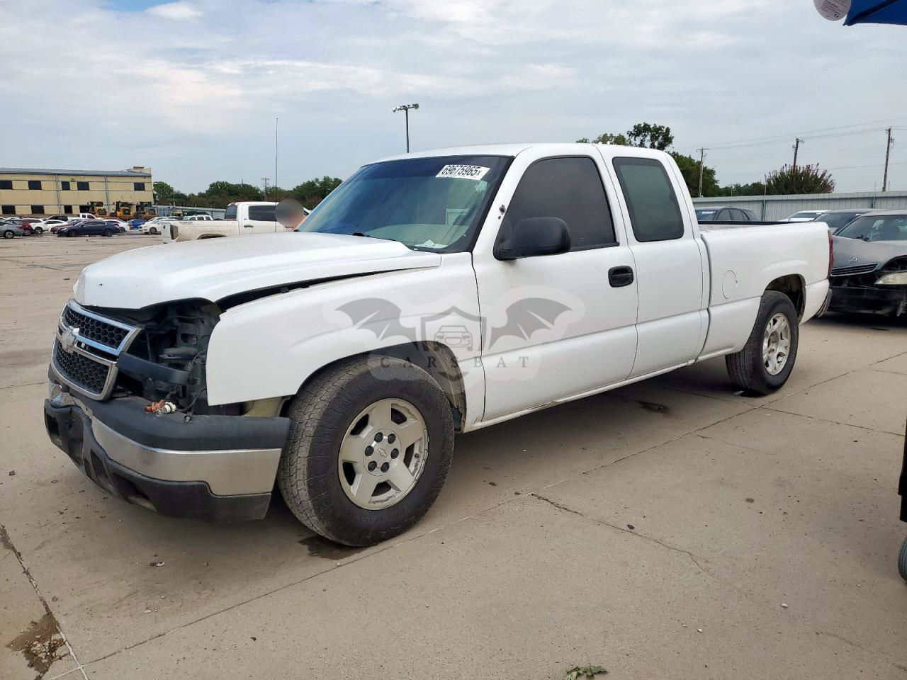 Chevrolet Silverado C1500 4.8L  8 2006