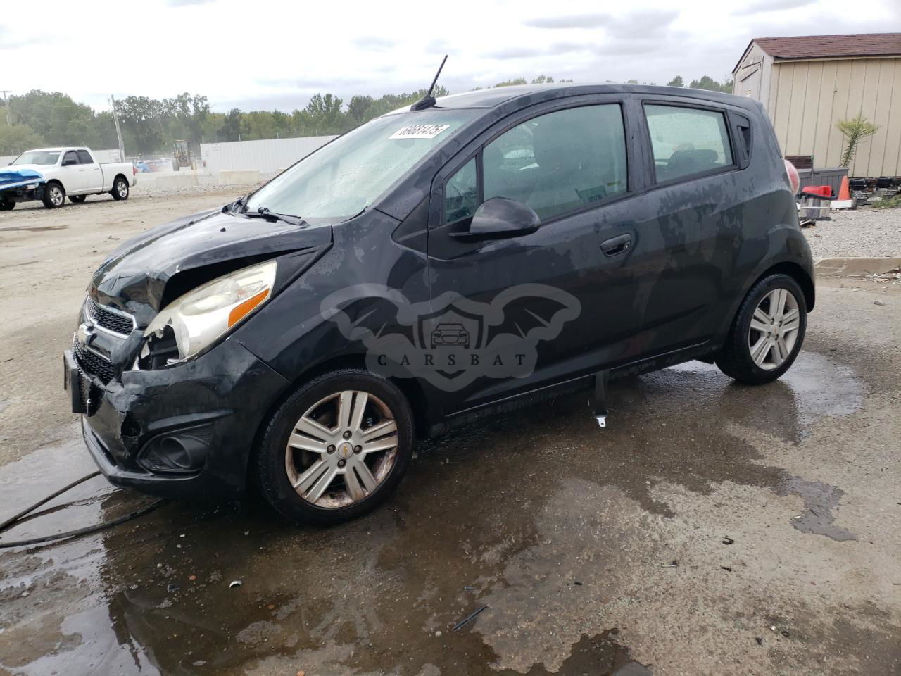 Chevrolet Spark 1LT 1.2L  4 2013