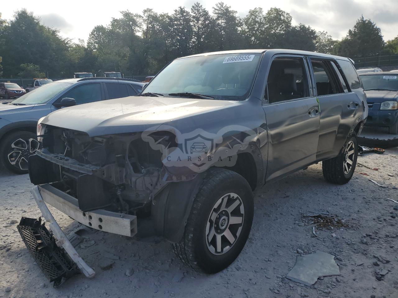 Toyota 4Runner SR5 4.0L  6 2011