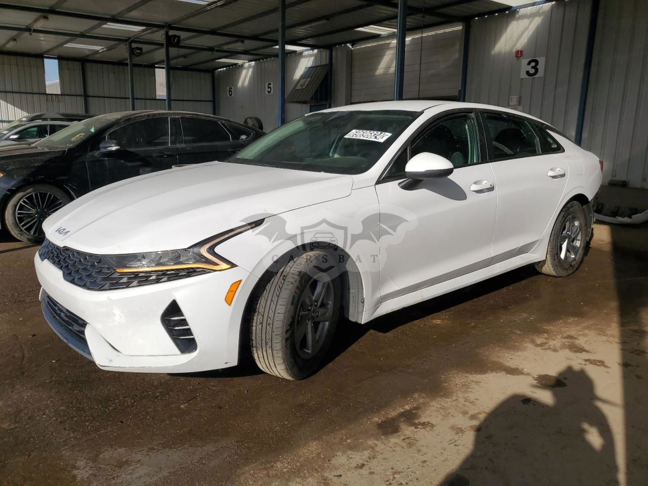 Kia K5 LXS 1.6L  4 2023