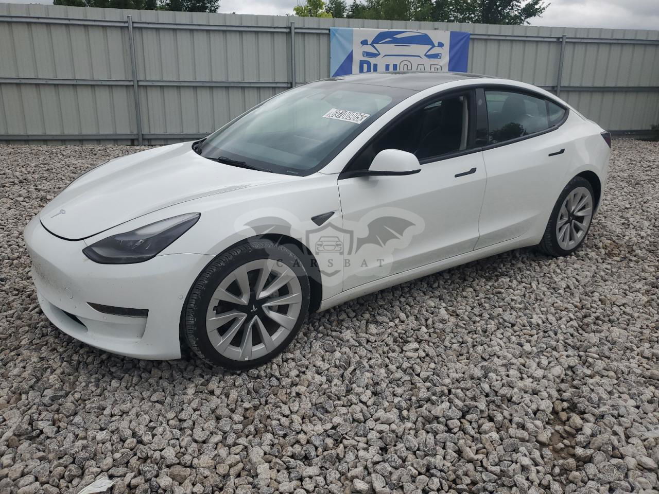 Tesla Model 3 2022