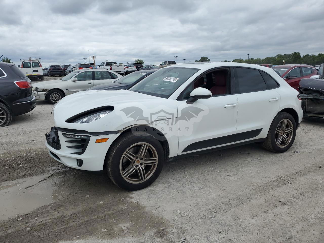 Porsche Macan 2.0L  4 2018