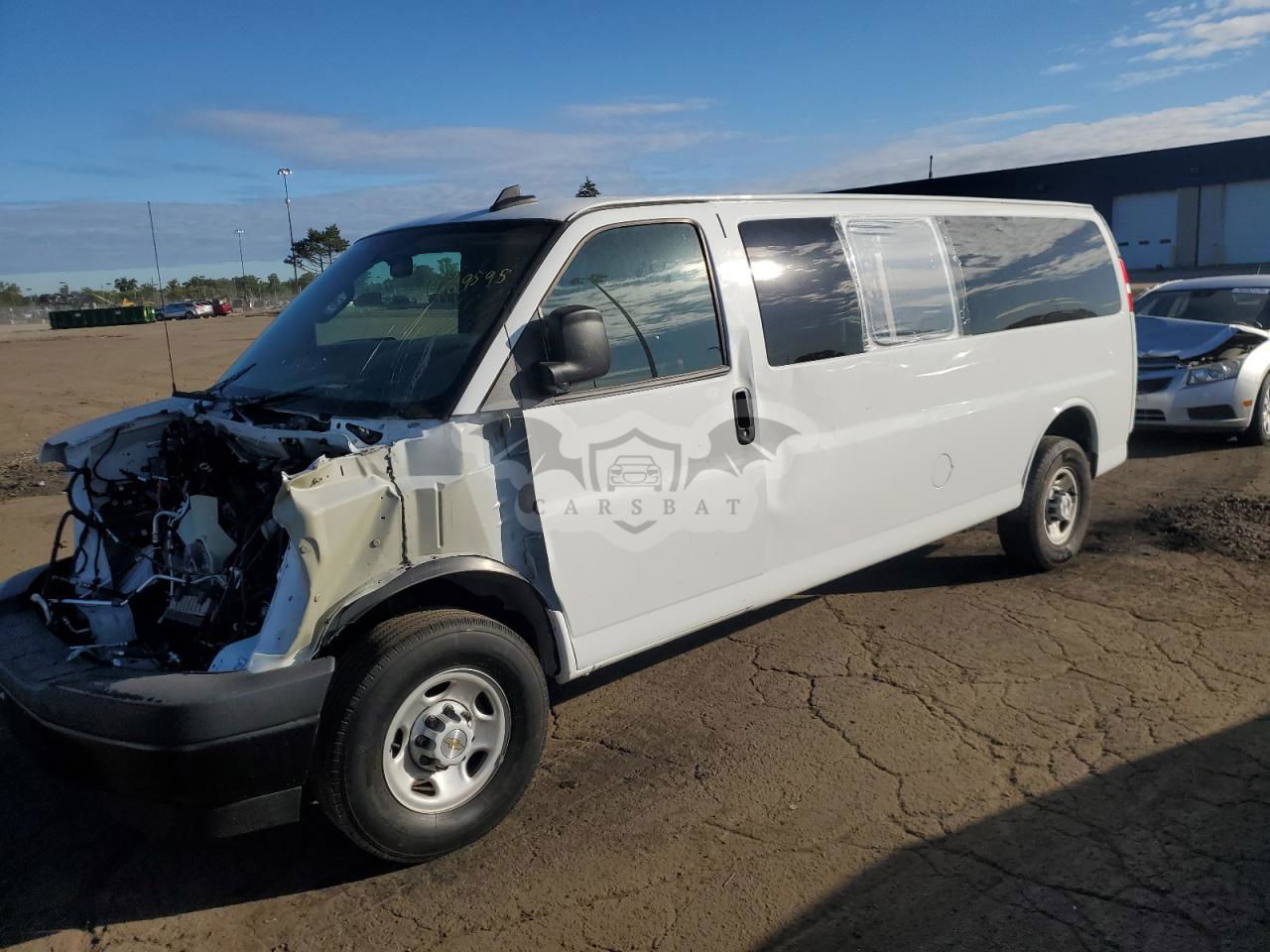 Chevrolet Express LS 6.6L  8 2024