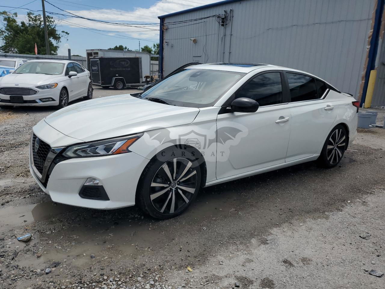 Nissan Altima SR 2.5L  4 2021