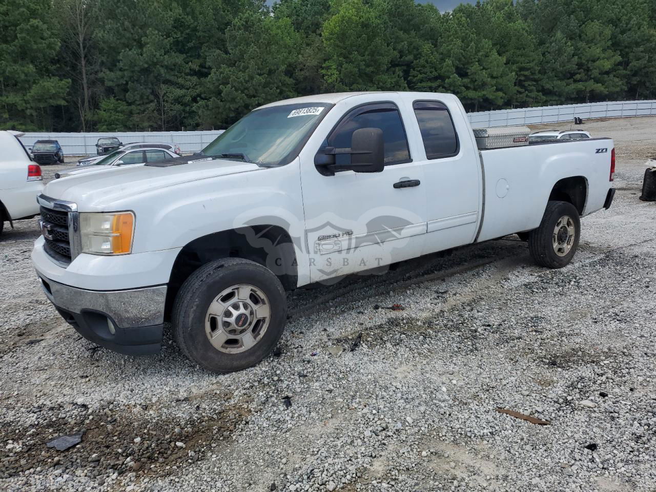 GMC Sierra K2500 SLE 6.0L  8 2011