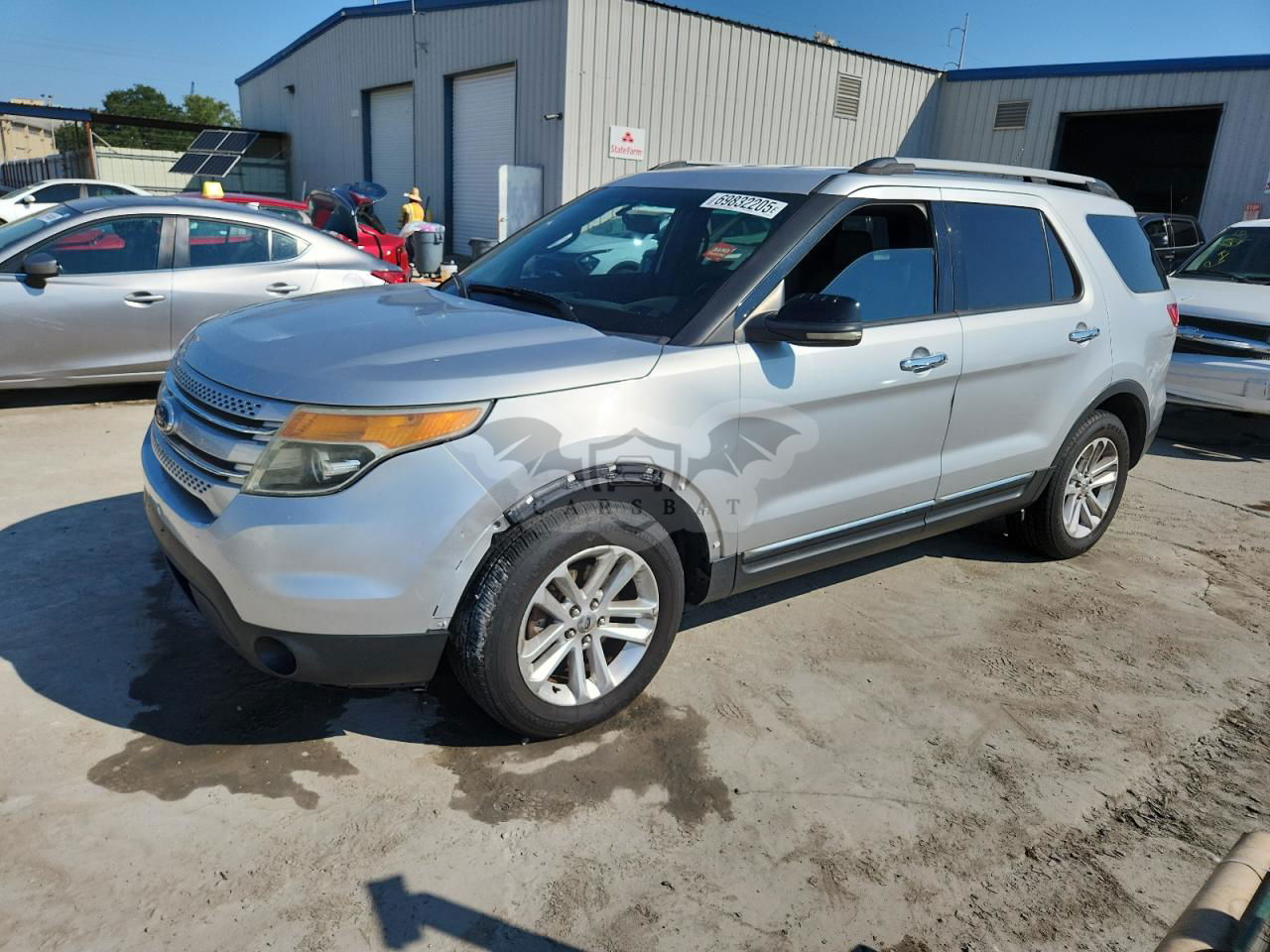 Ford Explorer XLT 3.5L  6 2011