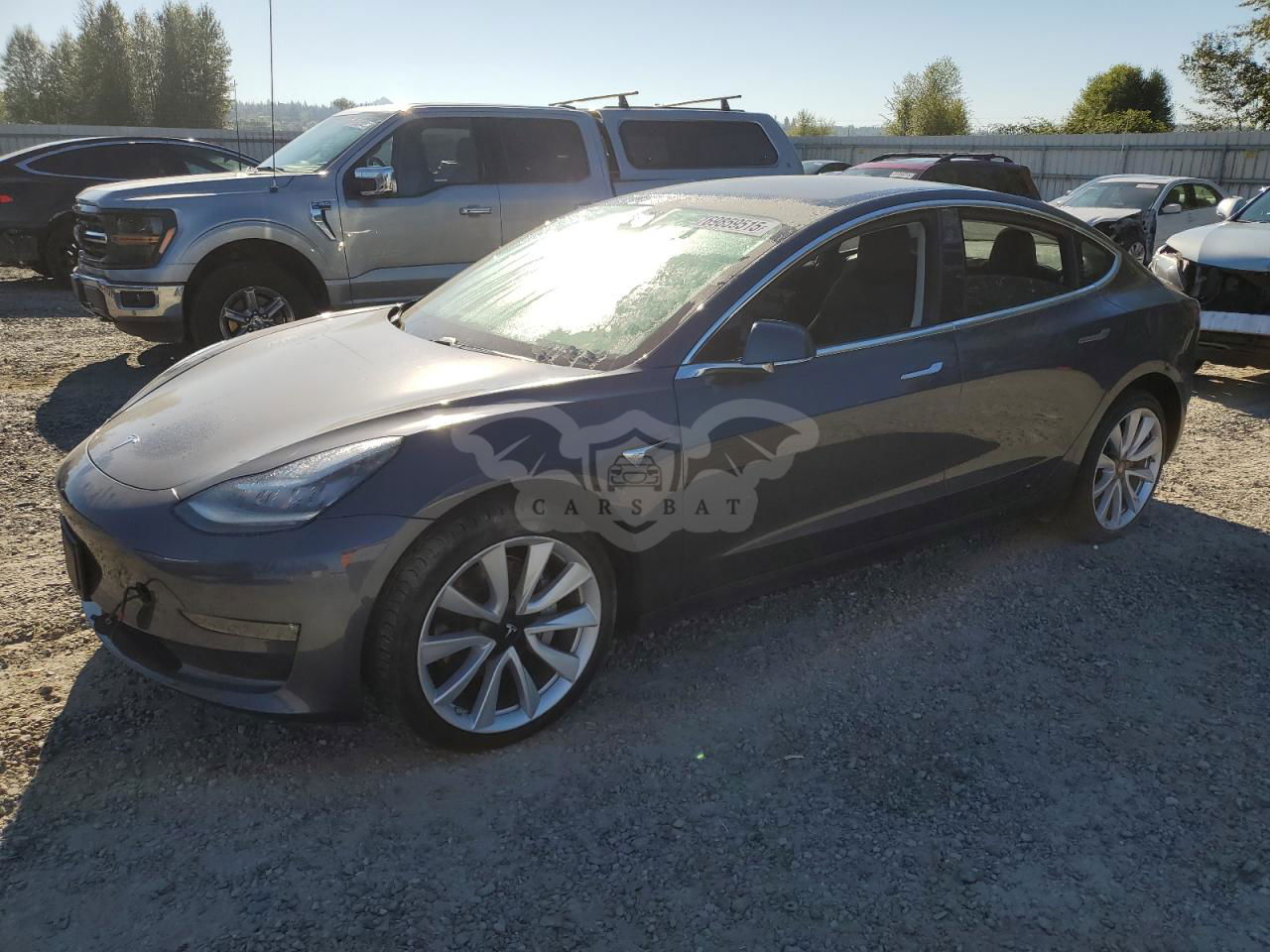 Tesla Model 3 2020