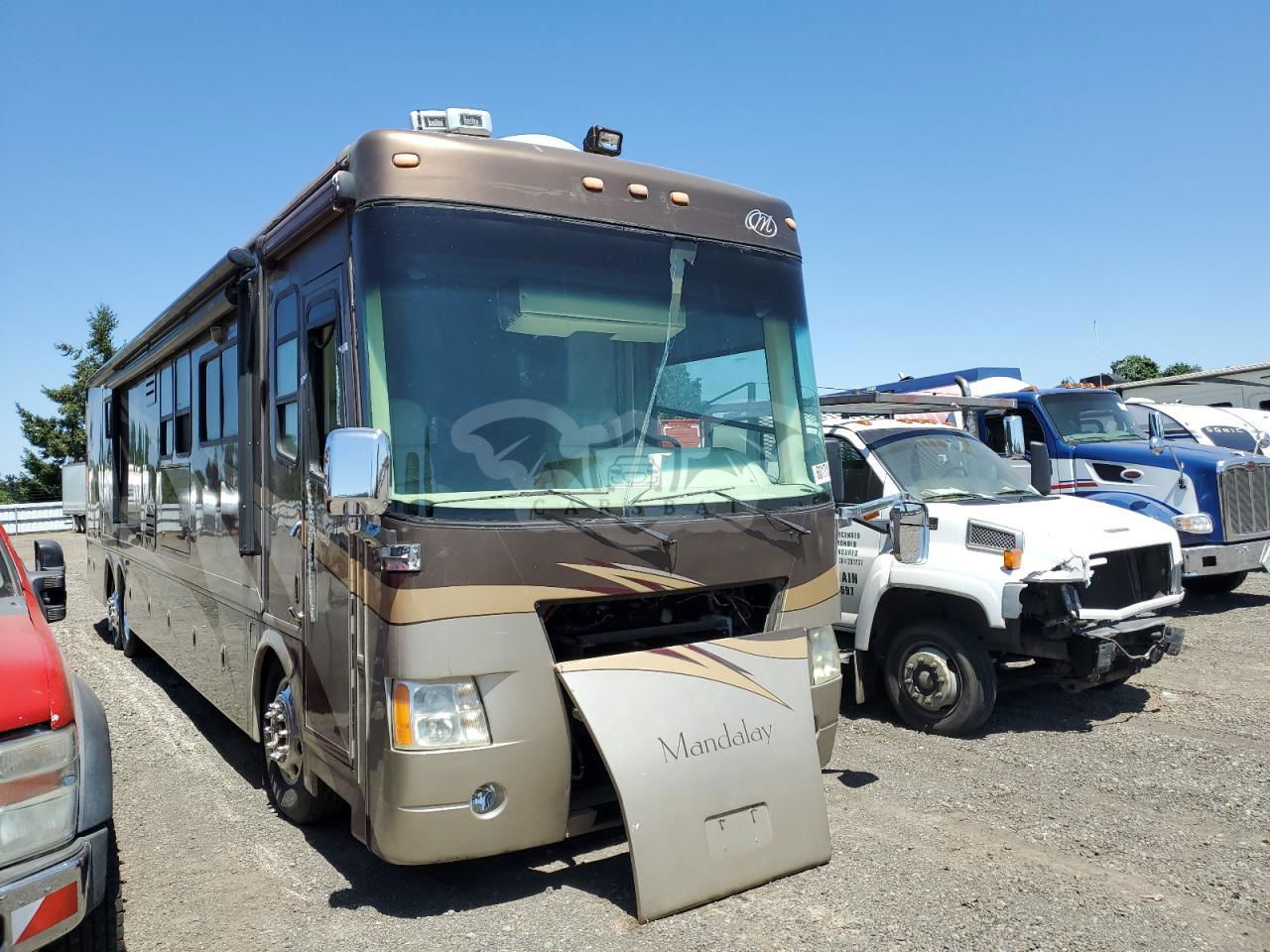 Freightliner X-line X LINE MOTOR HOME 8.9L  6 2008