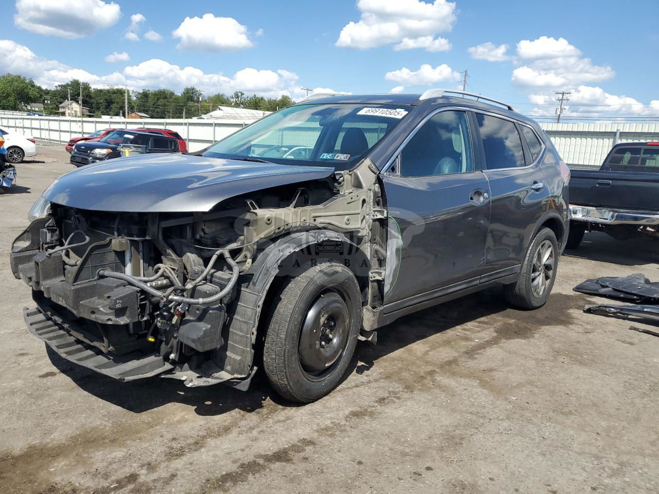 Nissan Rogue S 2.5L  4 2014