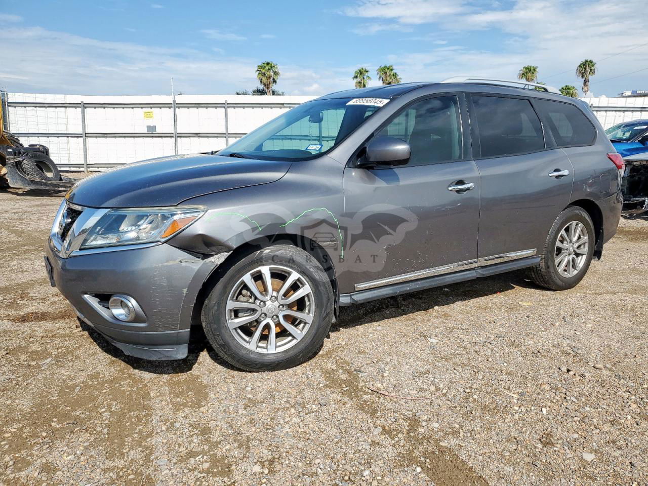 Nissan Pathfinder S 3.5L  6 2015