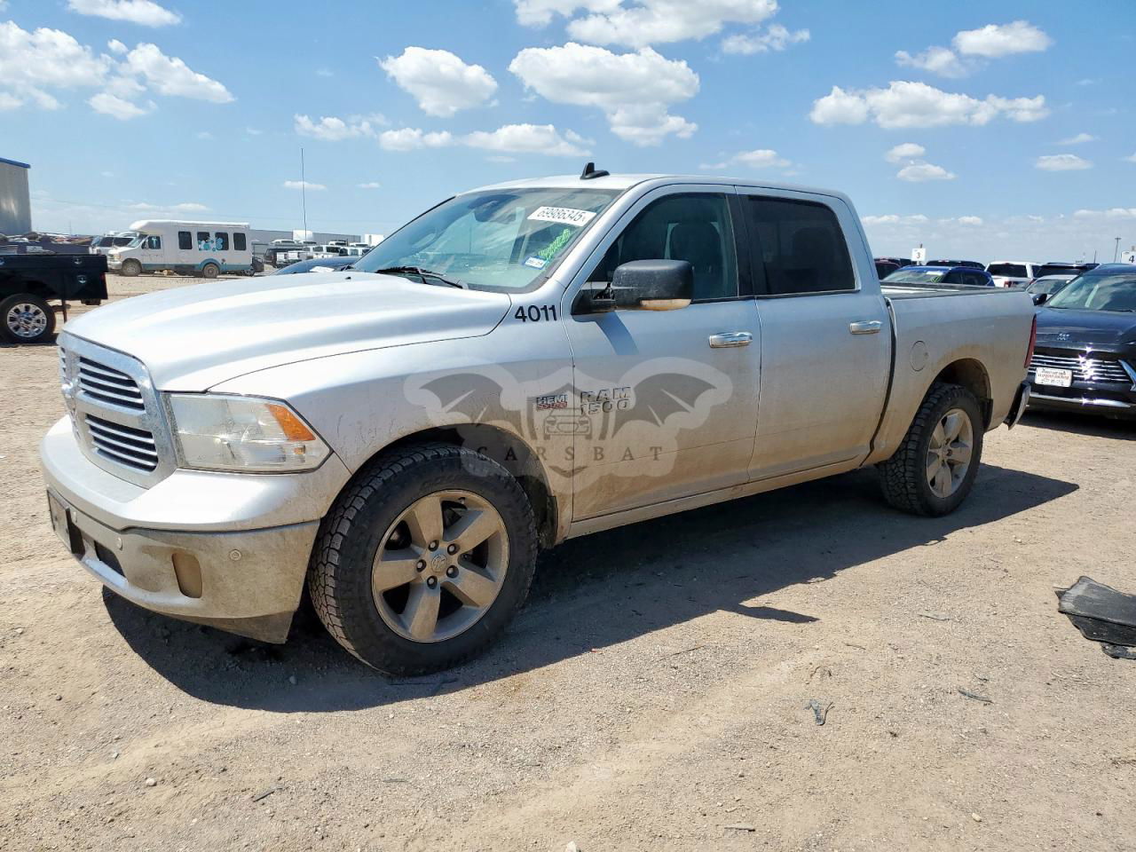 RAM 1500 SLT 5.7L  8 2017