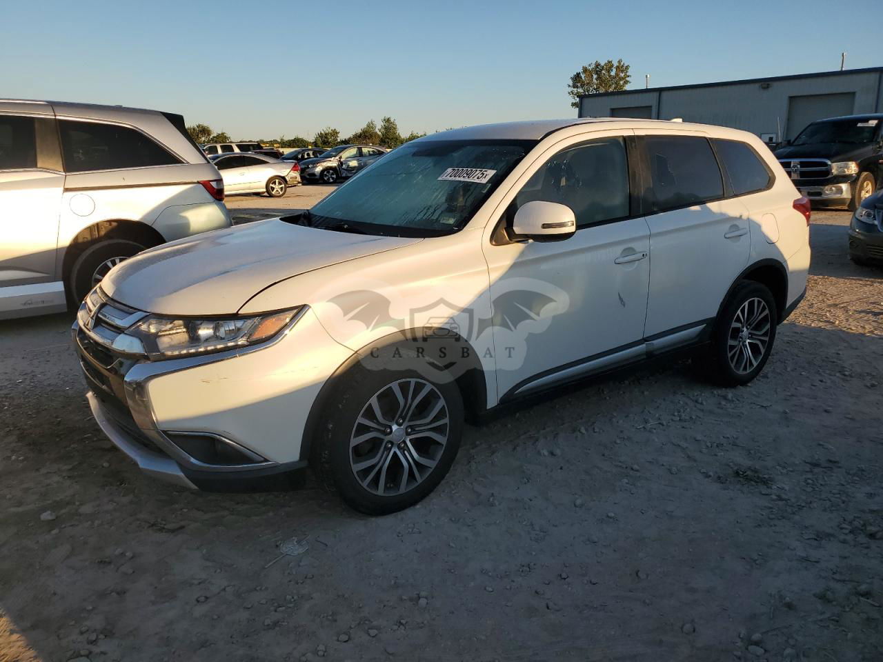 Mitsubishi Outlander SE 2.4L  4 2017