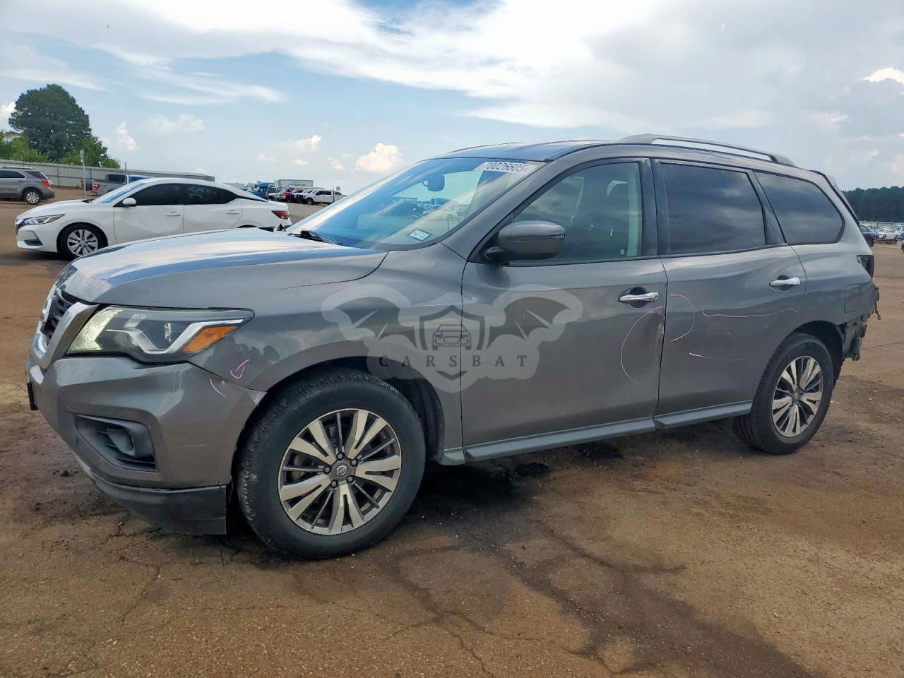 Nissan Pathfinder S 3.5L  6 2019