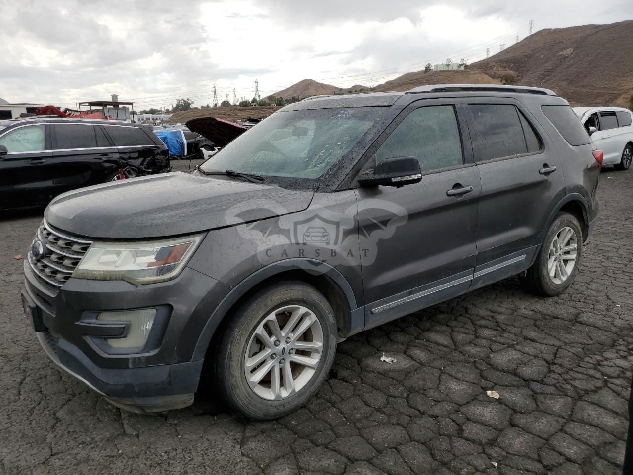 Ford Explorer XLT 3.5L  6 2016