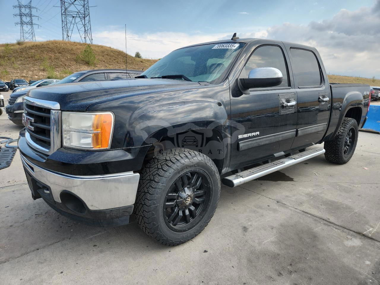 GMC Sierra K1500 SLE 5.3L  8 2011