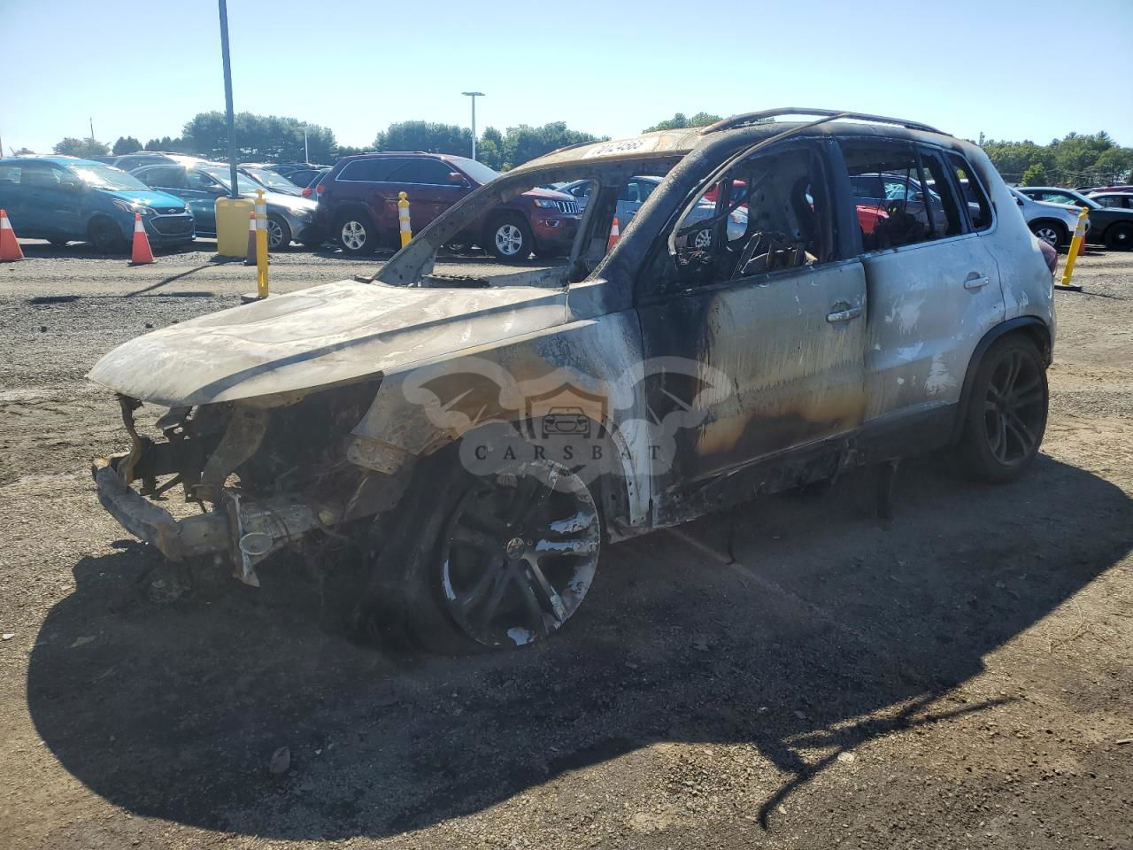 Volkswagen Tiguan S 2.0L  4 2013