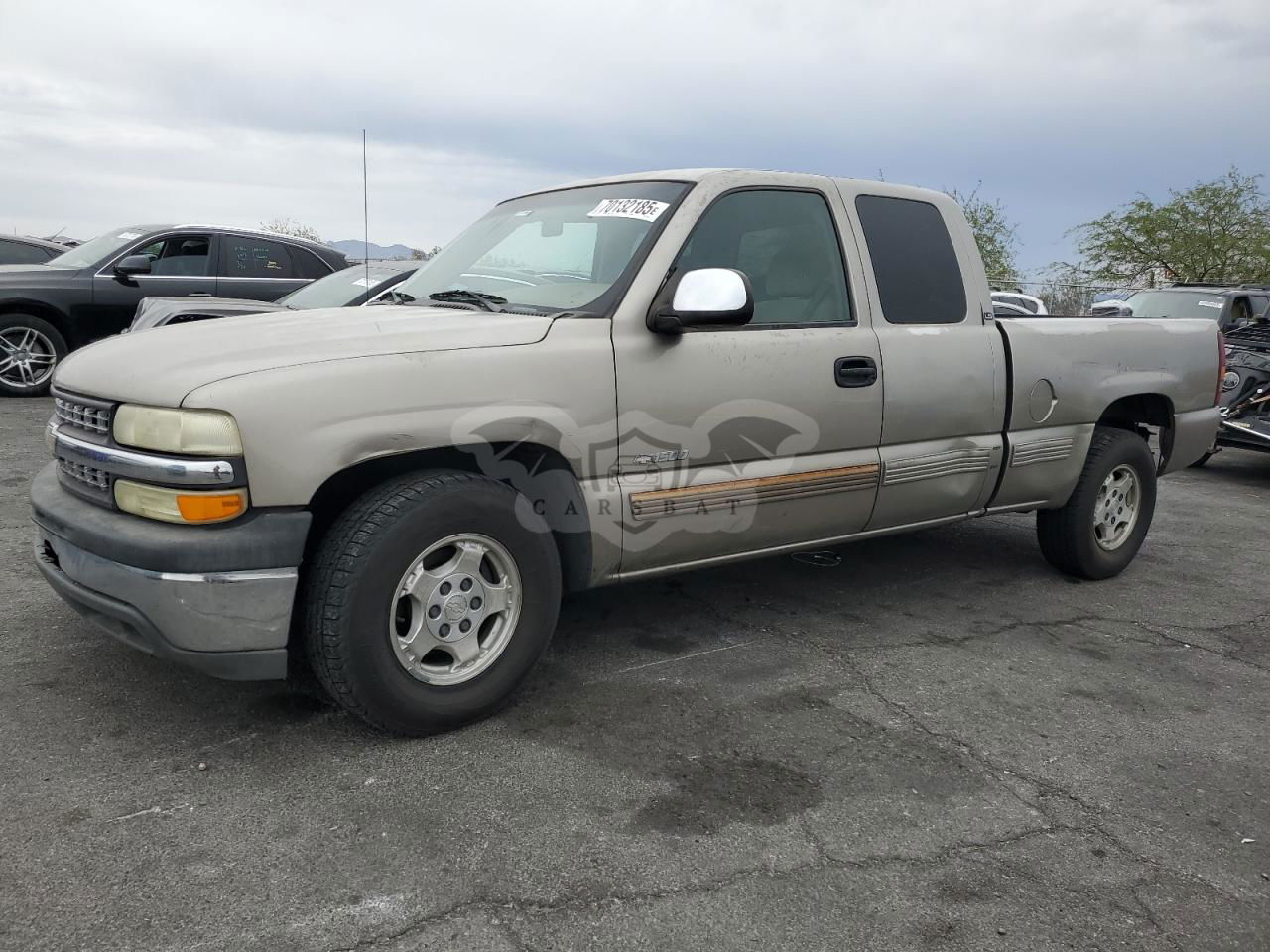 Chevrolet Silverado C1500 4.8L  8 2002
