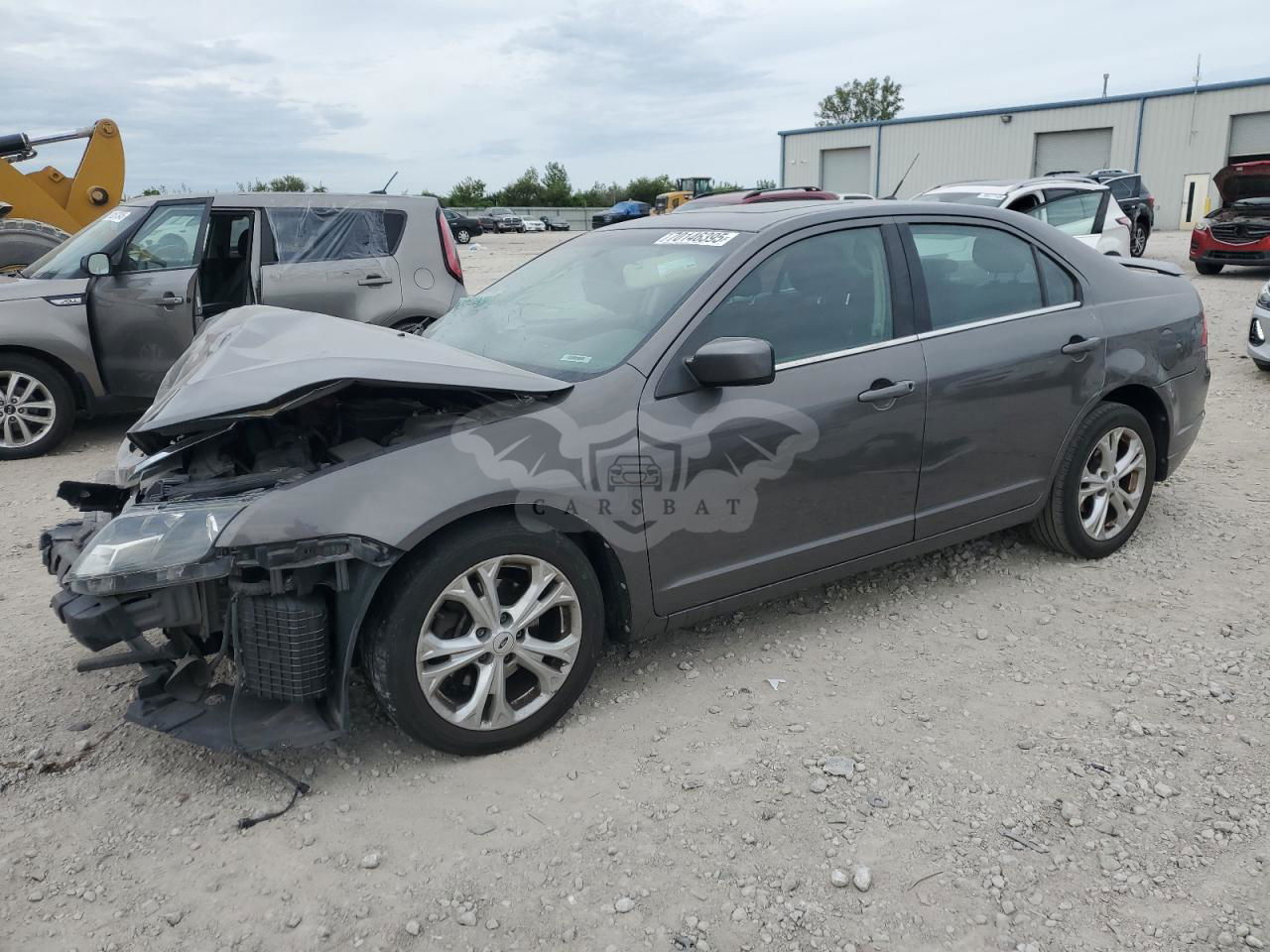 Ford Fusion SE 2.5L  4 2012