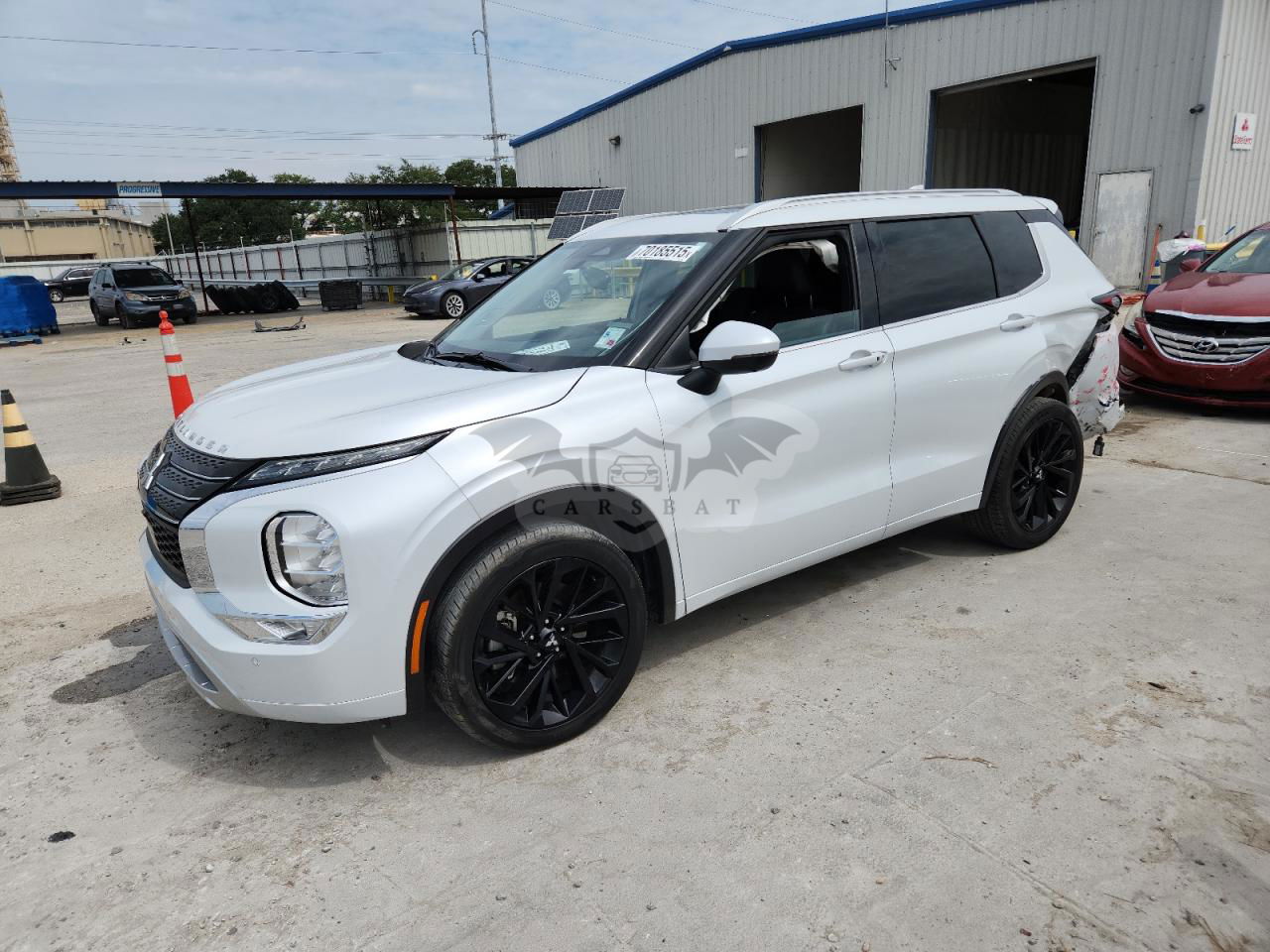 Mitsubishi Outlander SEL 2.5L  4 2023