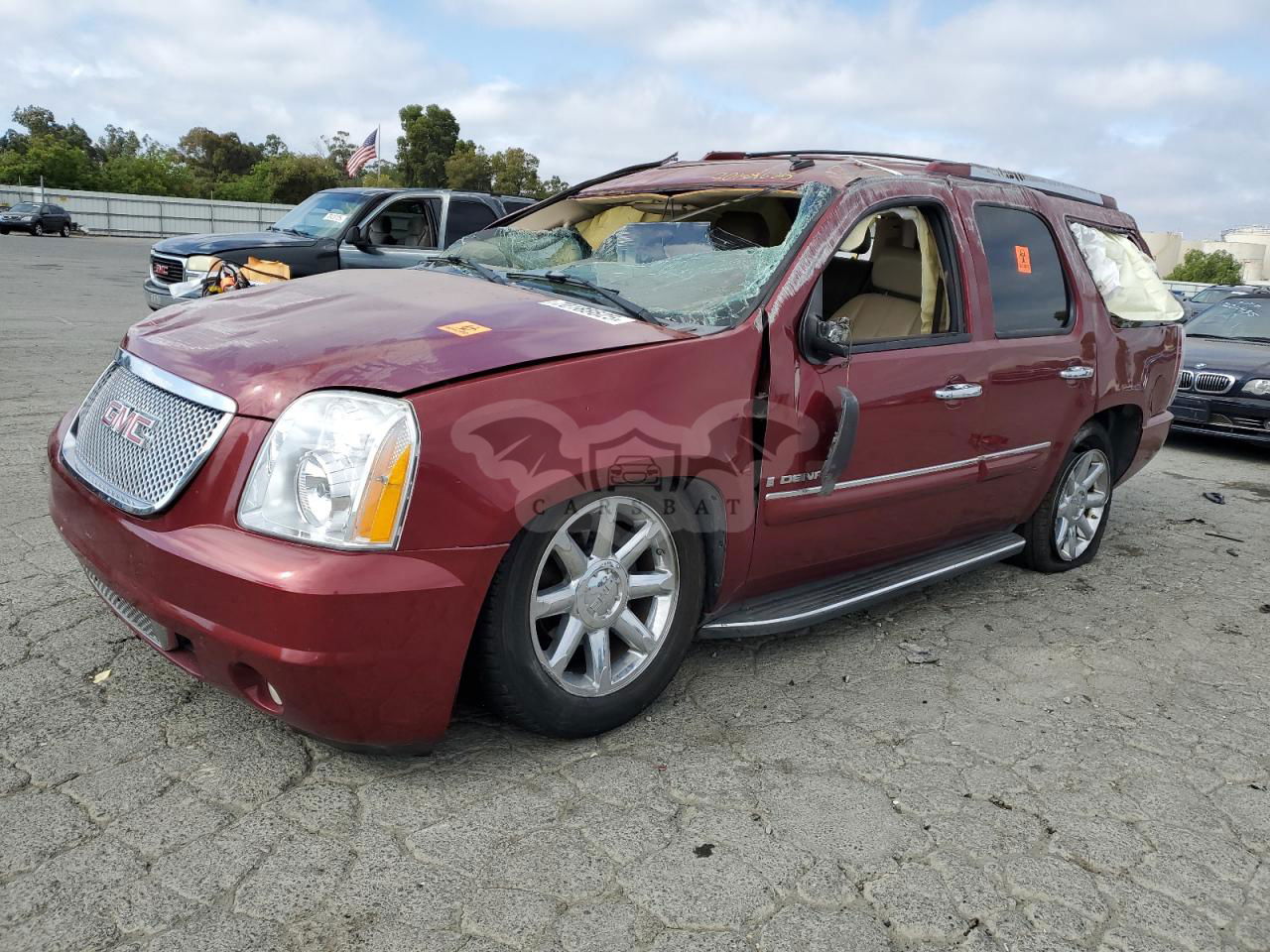 GMC Yukon DENALI 6.2L  8 2008