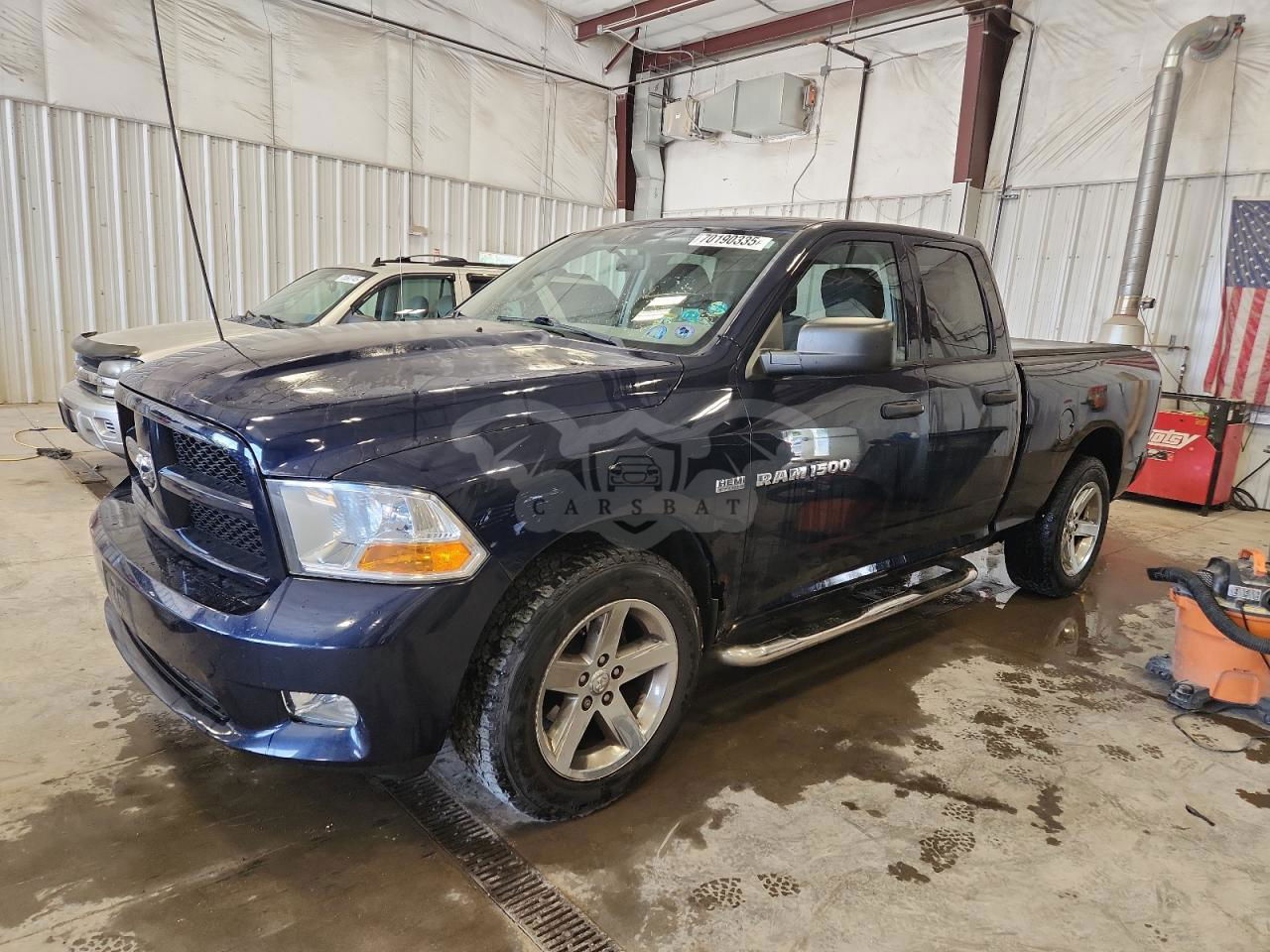 Dodge RAM ST 5.7L  8 2012