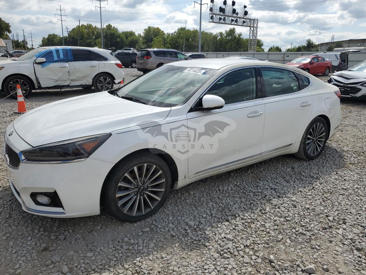 Kia Cadenza PREMIUM 3.3L  6 2017