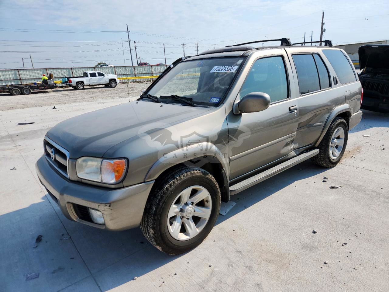 Nissan Pathfinder LE 3.5L  6 2003