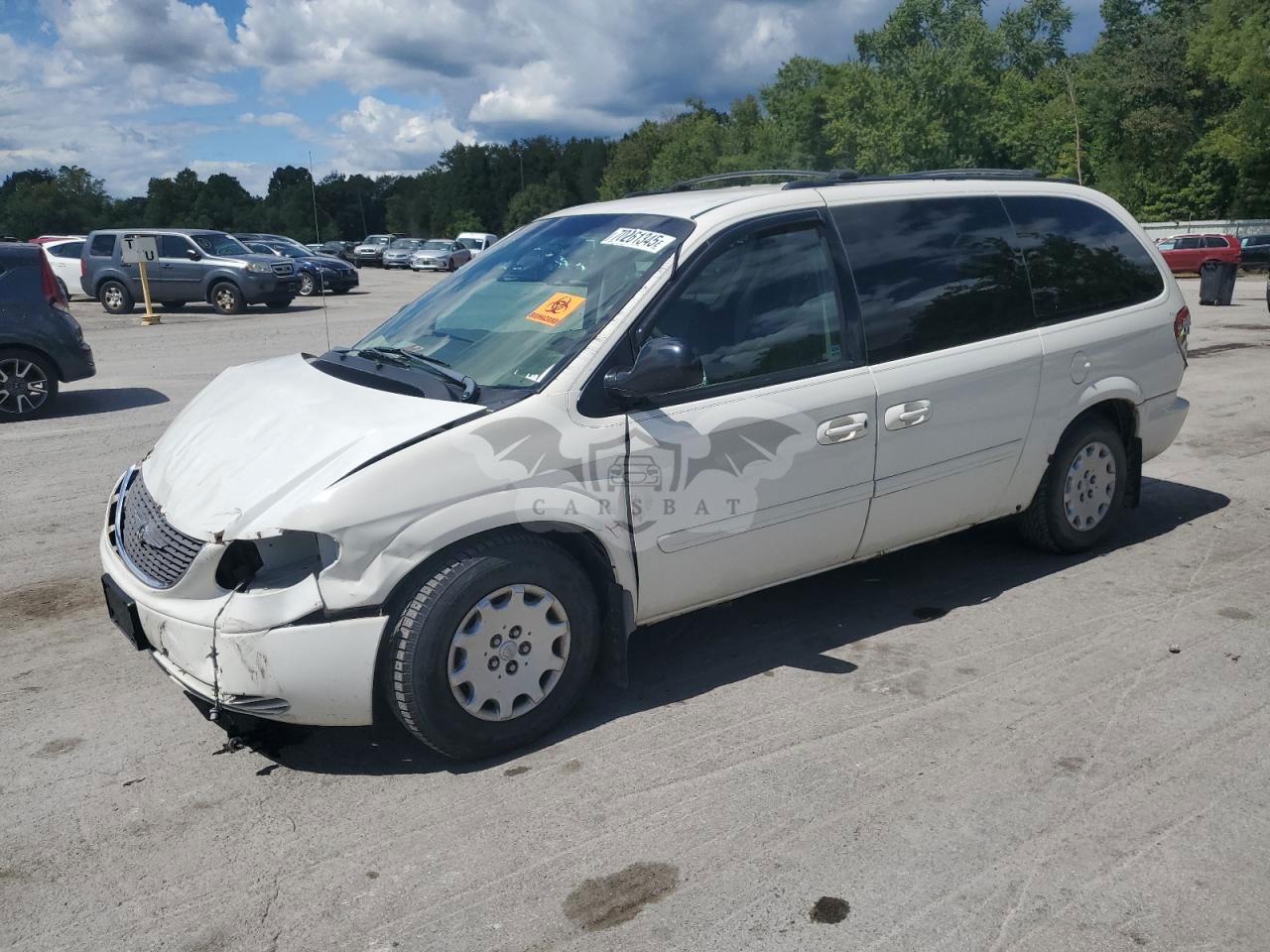 Chrysler Town & Country LX 3.3L  6 2004