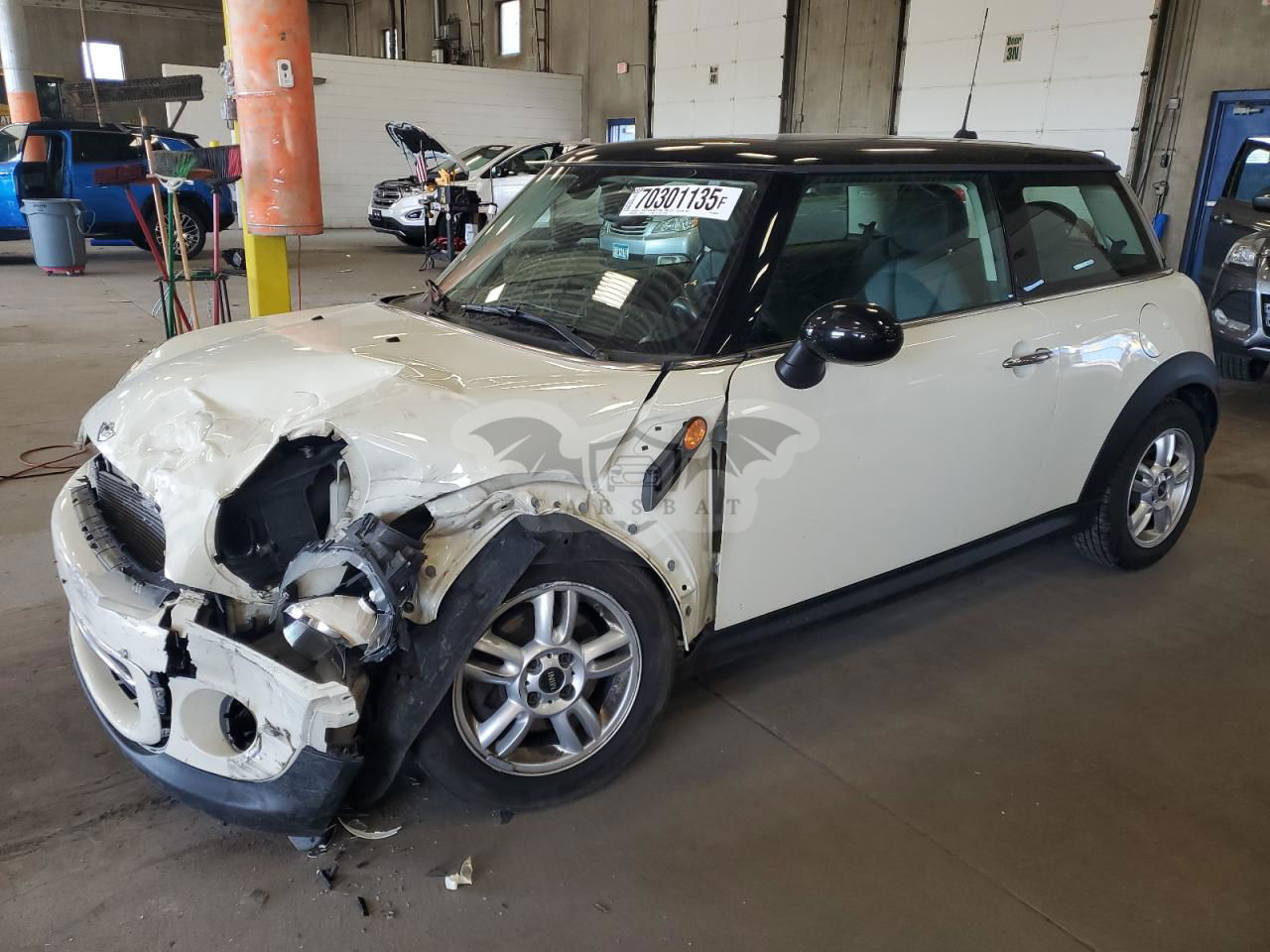Mini Cooper 1.6L  4 2013