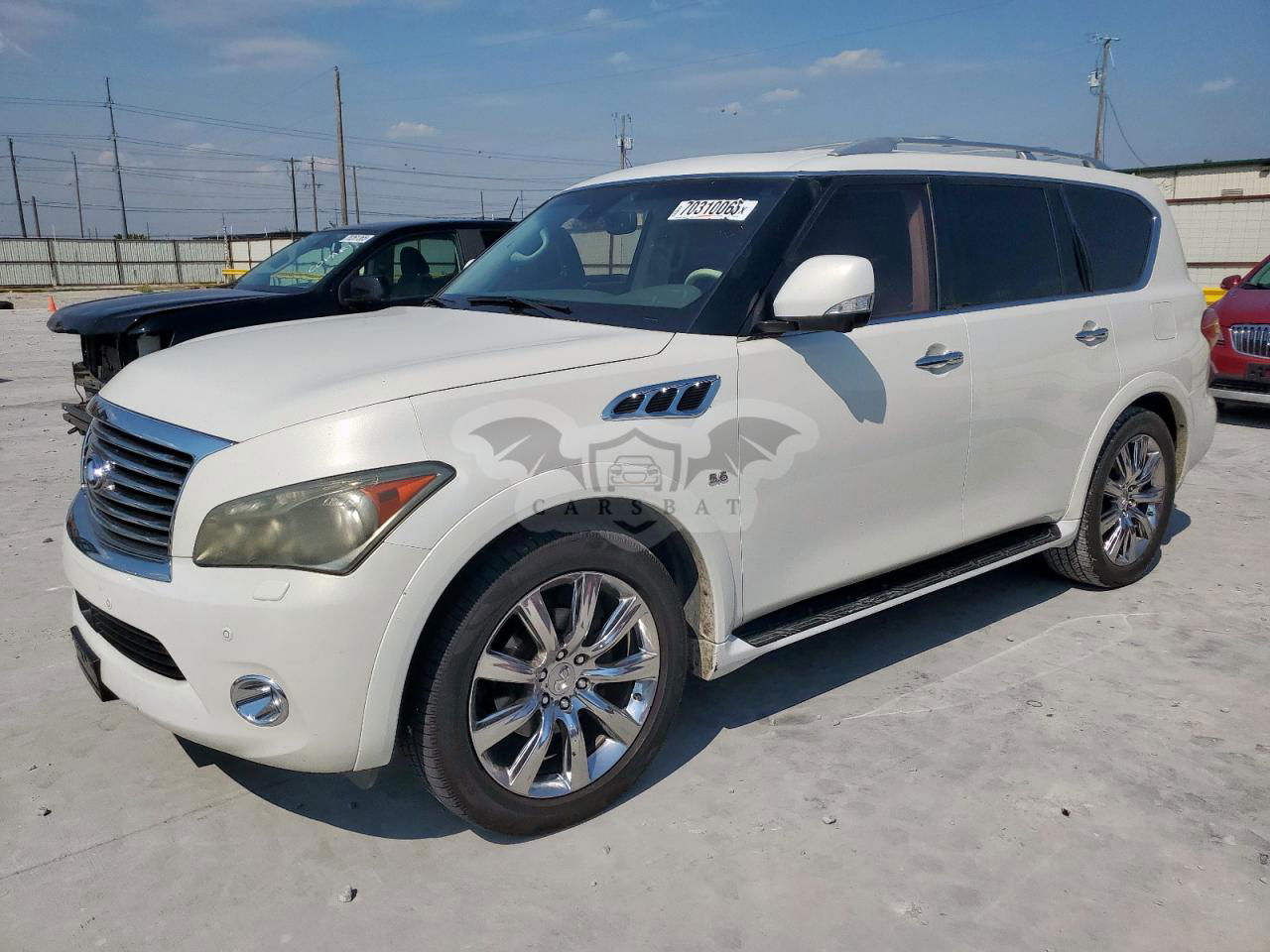Infiniti QX80 5.6L  8 2014