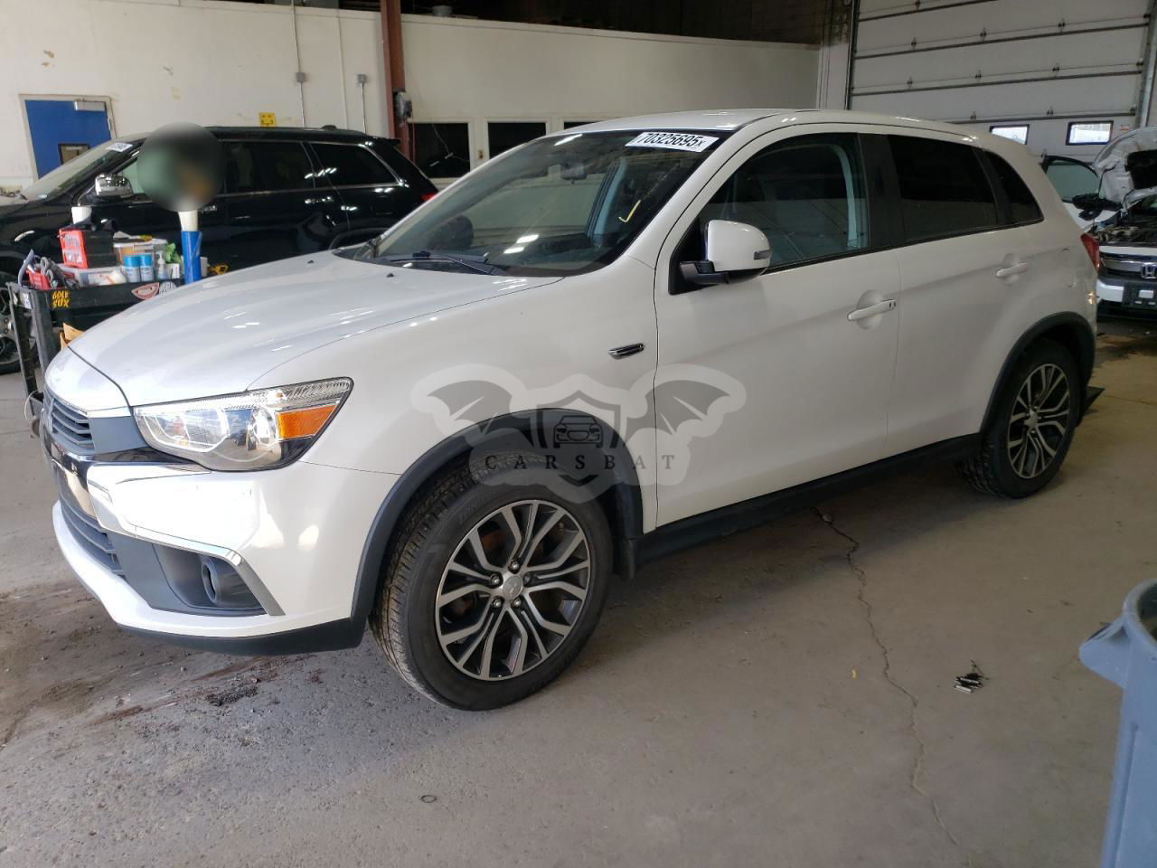 Mitsubishi Outlander ES 2.4L  4 2023