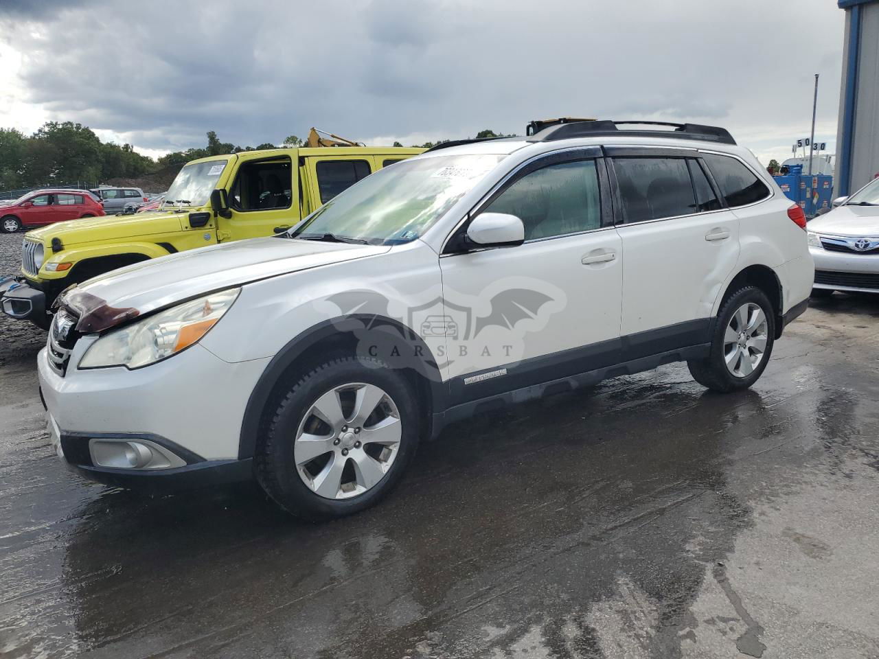Subaru Outback 2.5I LIMITED 2.5L  4 2011