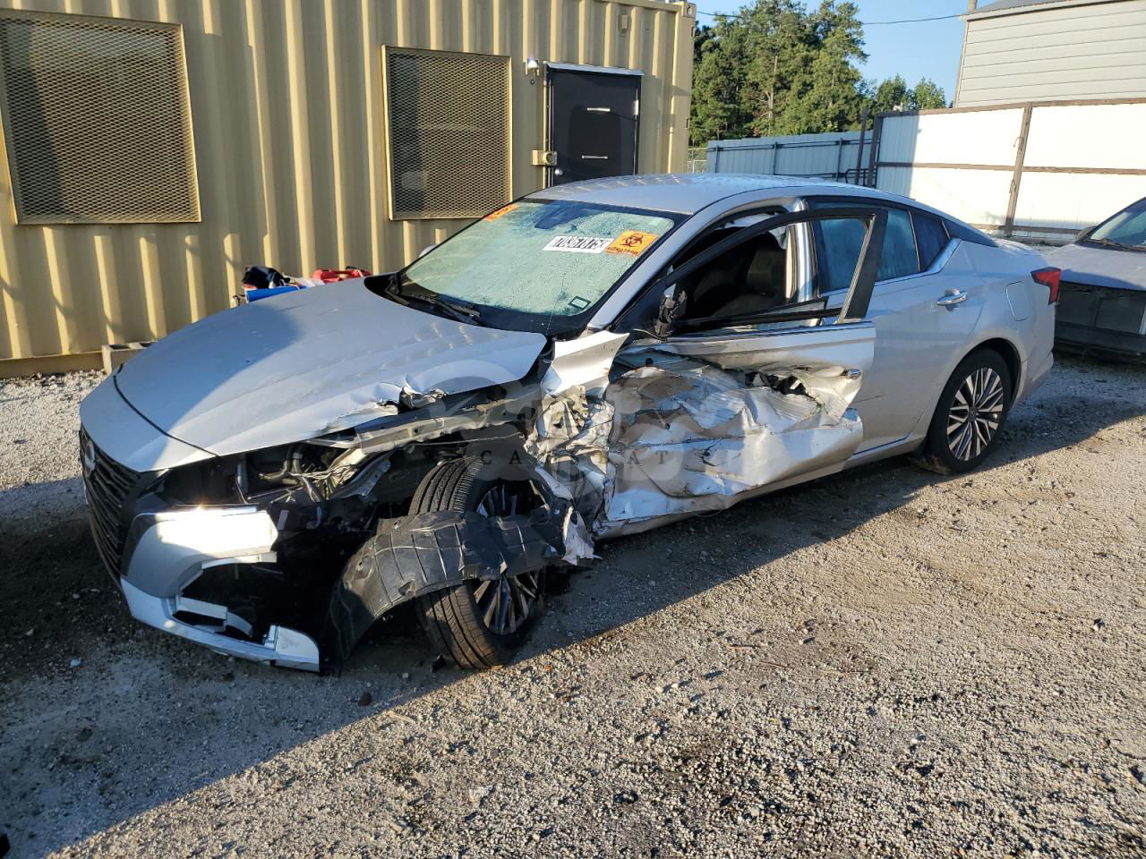 Nissan Altima SV 2.5L  4 2023