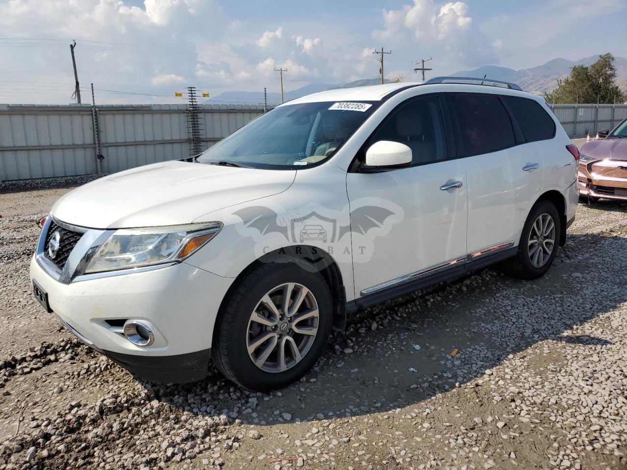 Nissan Pathfinder S 3.5L  6 2014