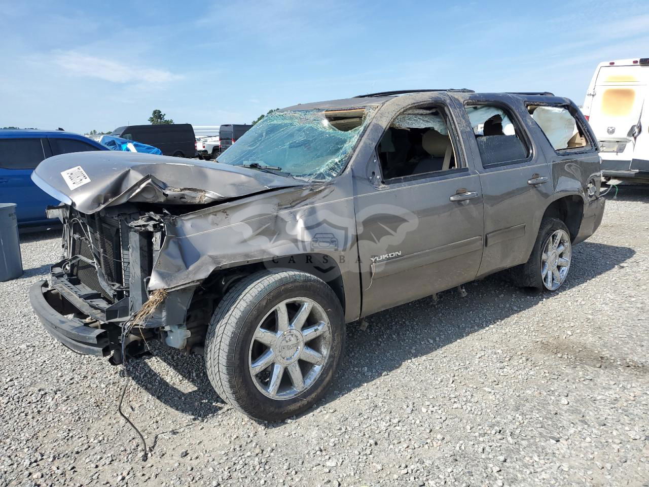 GMC Yukon SLE 5.3L  8 2013