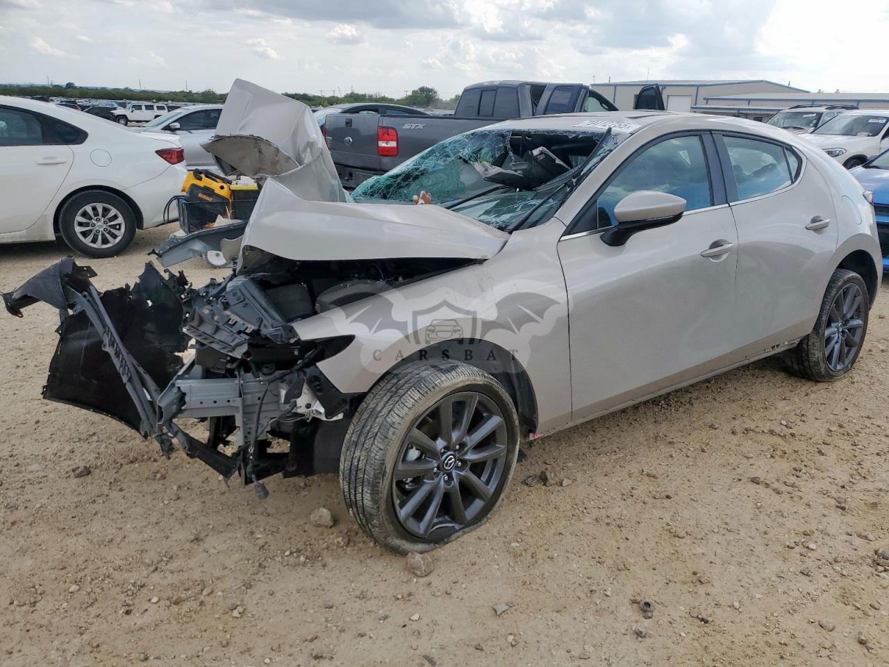Mazda 3 PREFERRED 2.5L  4 2023