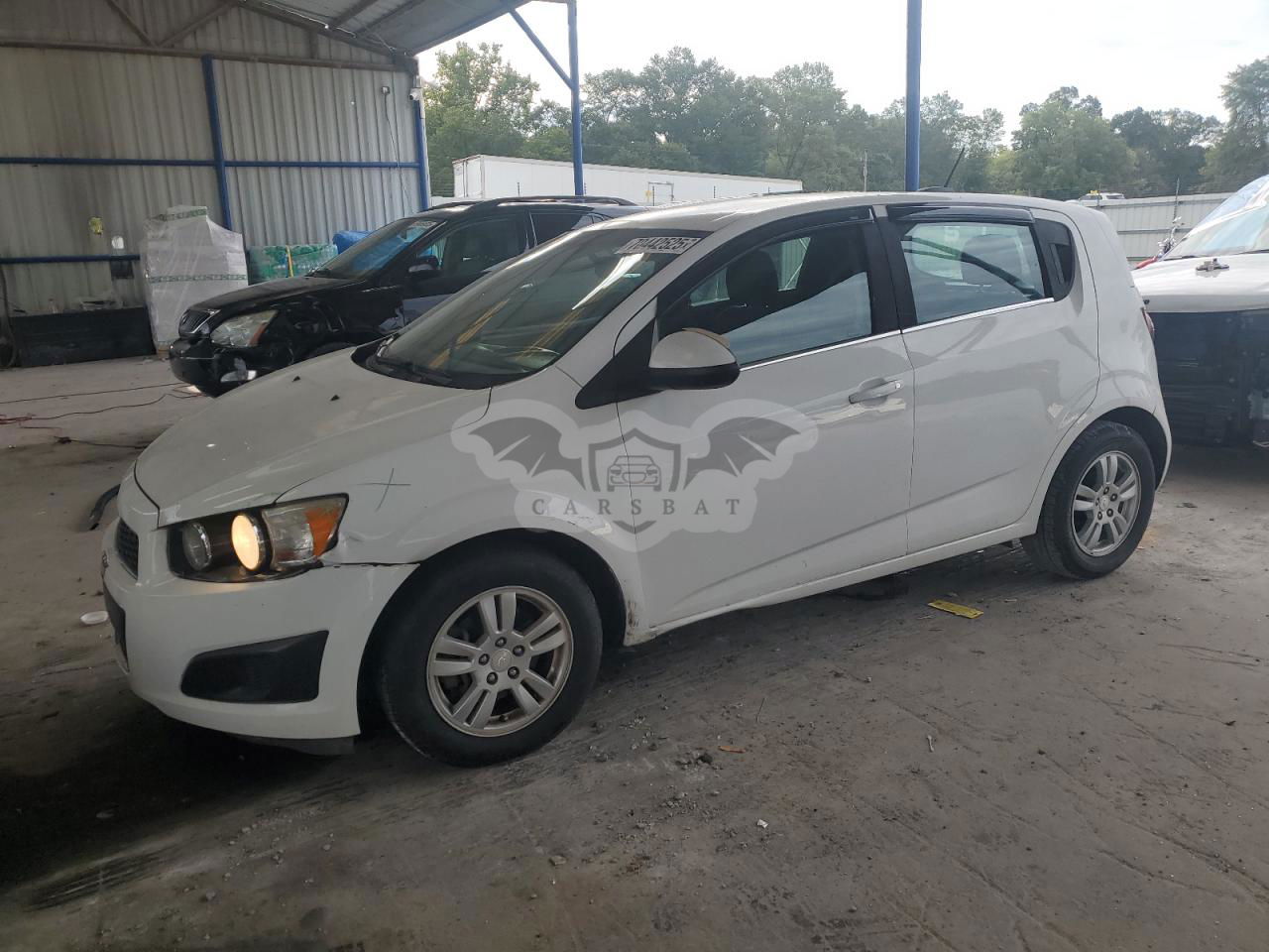 Chevrolet Aveo (Sonic) LT 1.8L  4 2015