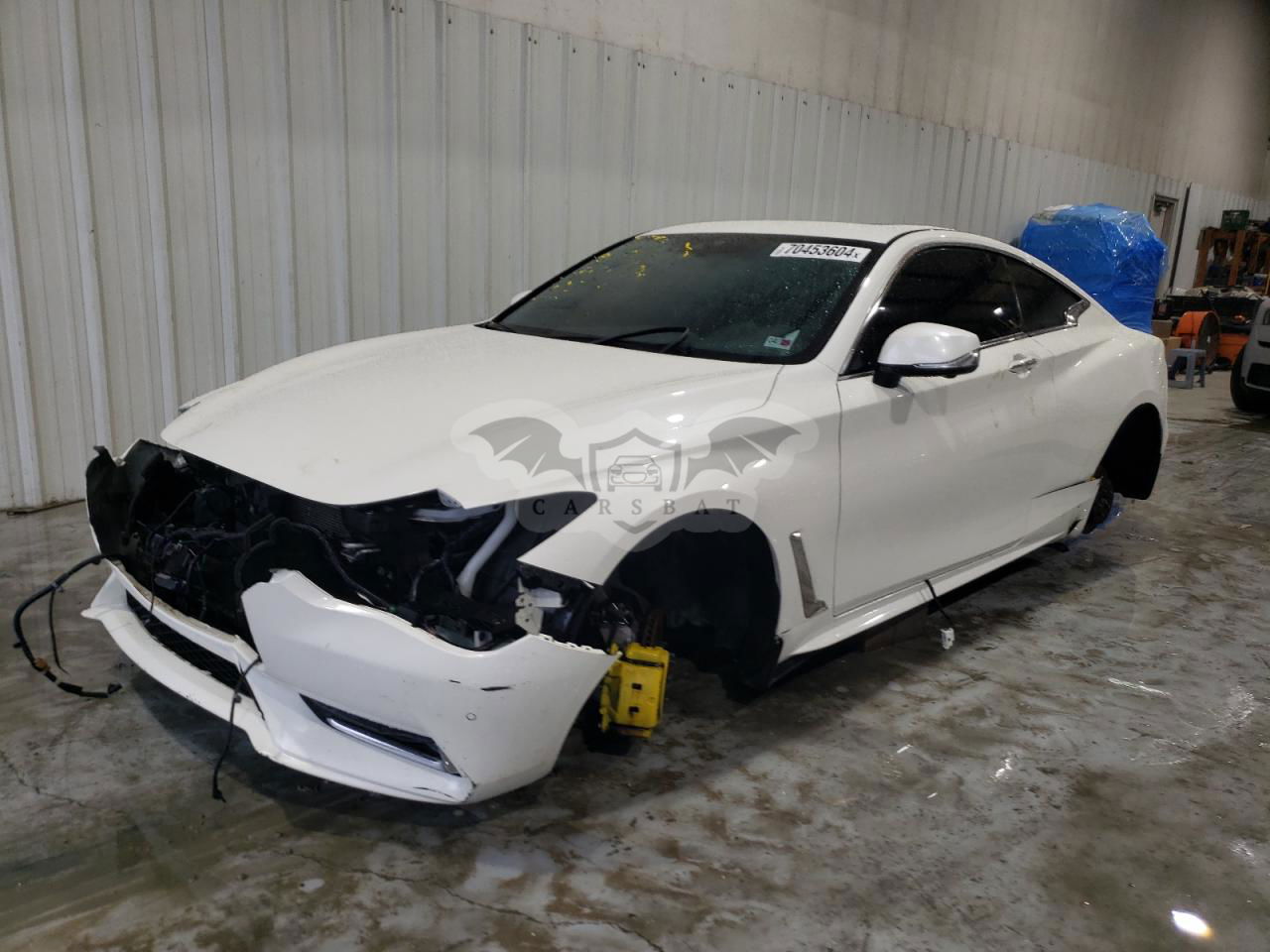 Infiniti Q60 LUXE 3.0L  6 2021