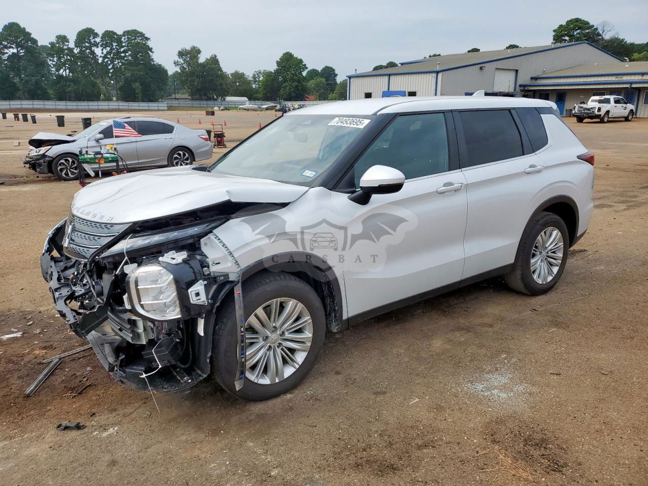 Mitsubishi Outlander ES 2.5L  4 2024
