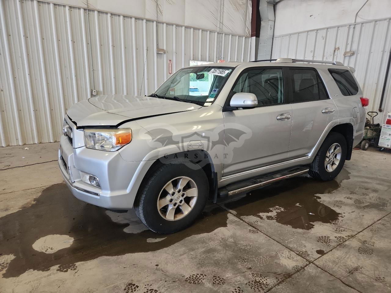 Toyota 4Runner SR5 4.0L  6 2011