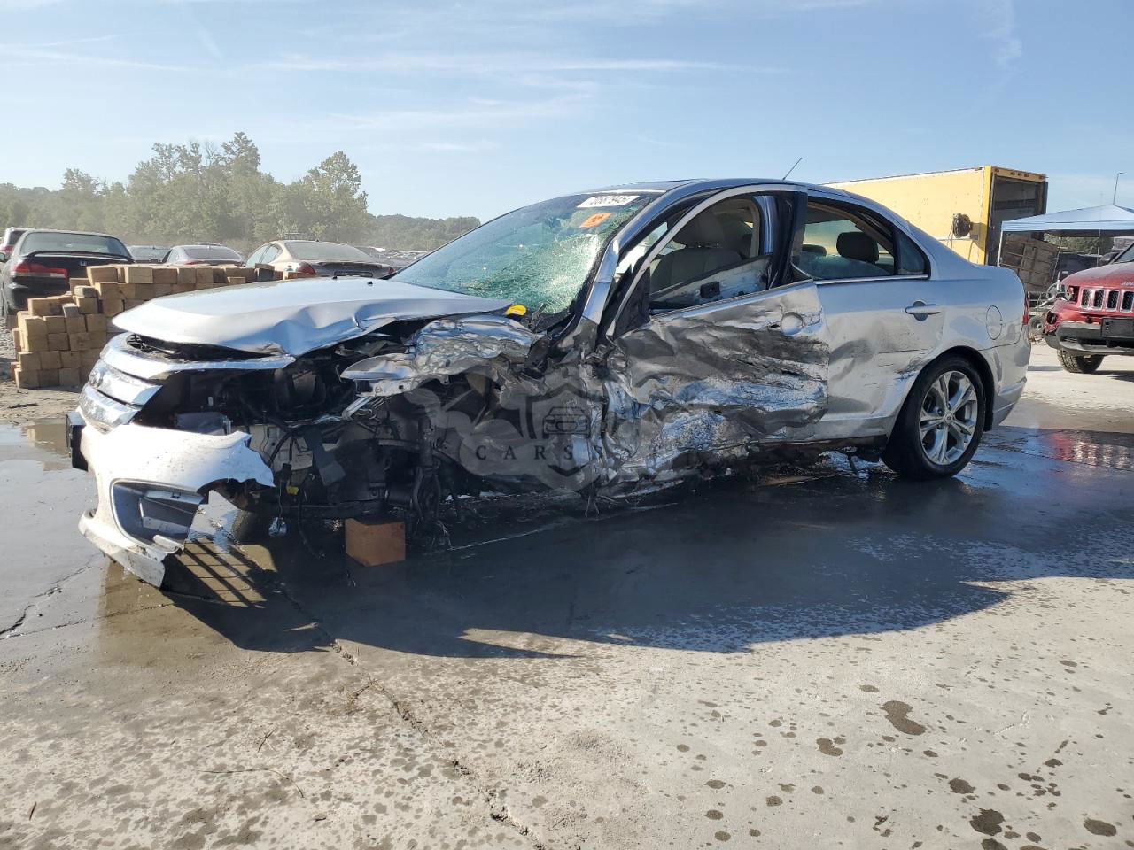 Ford Fusion SE 2.5L  4 2012