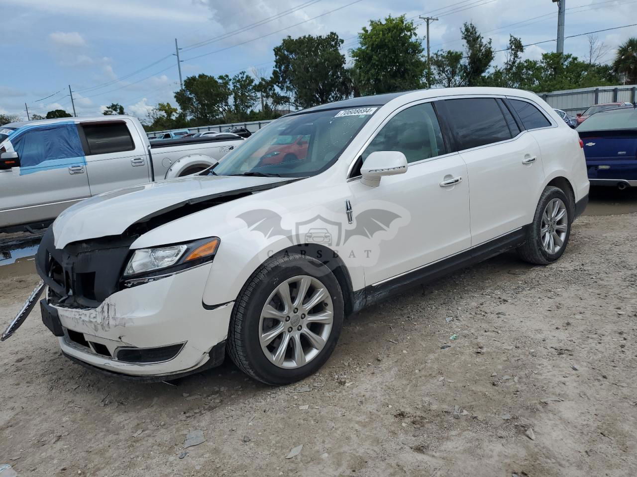 Lincoln MKT 3.7L  6 2014