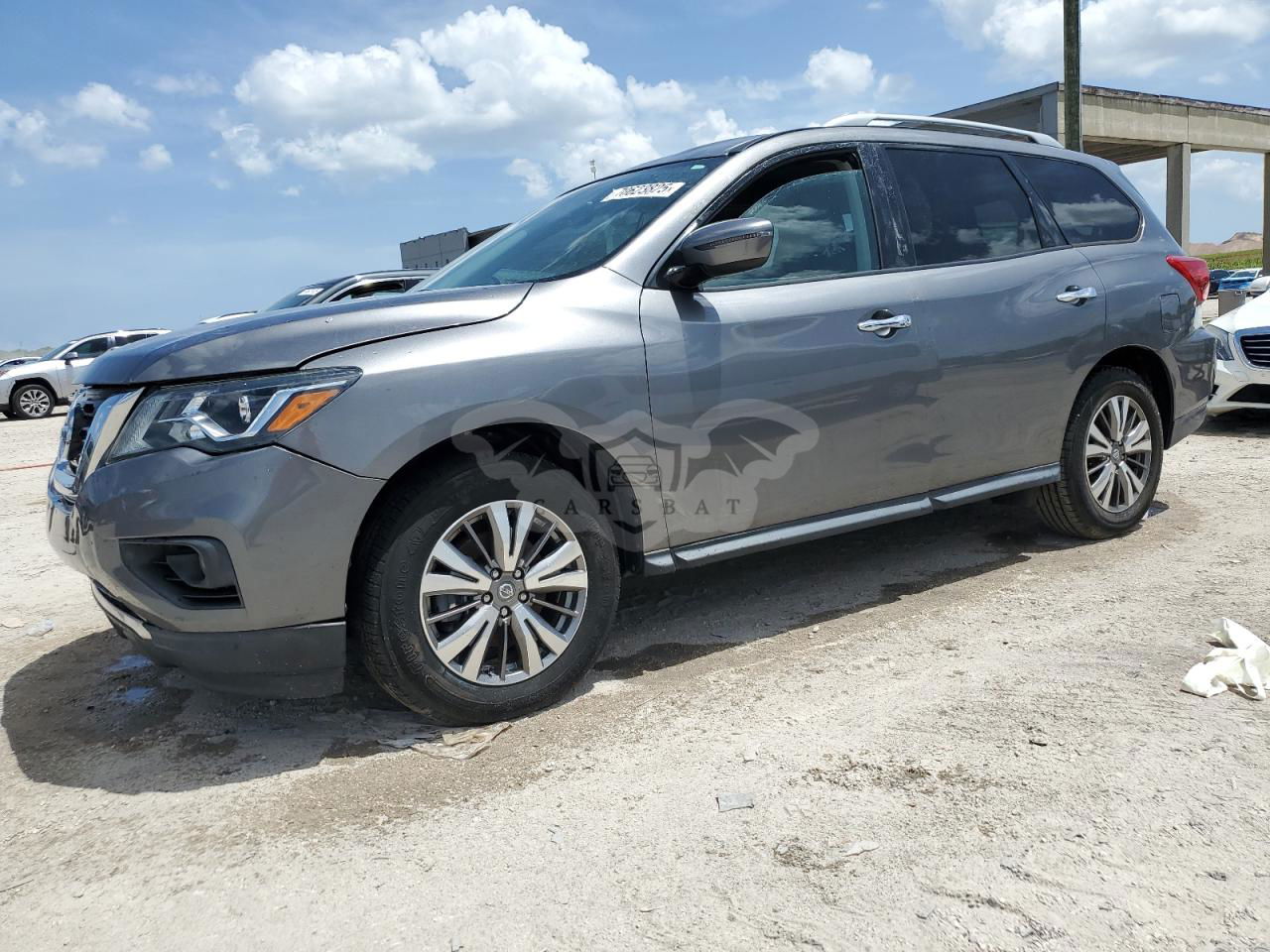 Nissan Pathfinder S 3.5L  6 2019