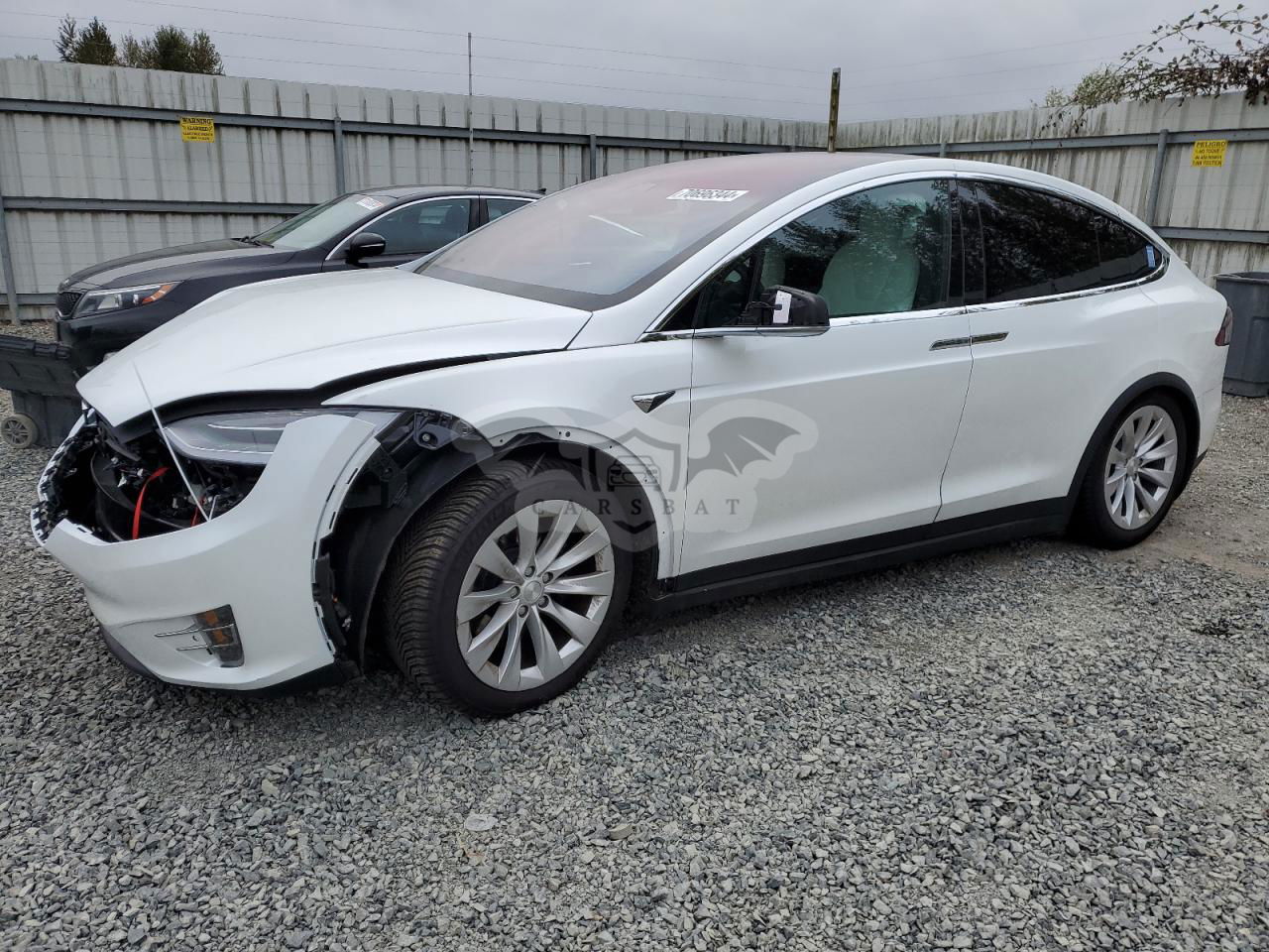 Tesla Model X 2020