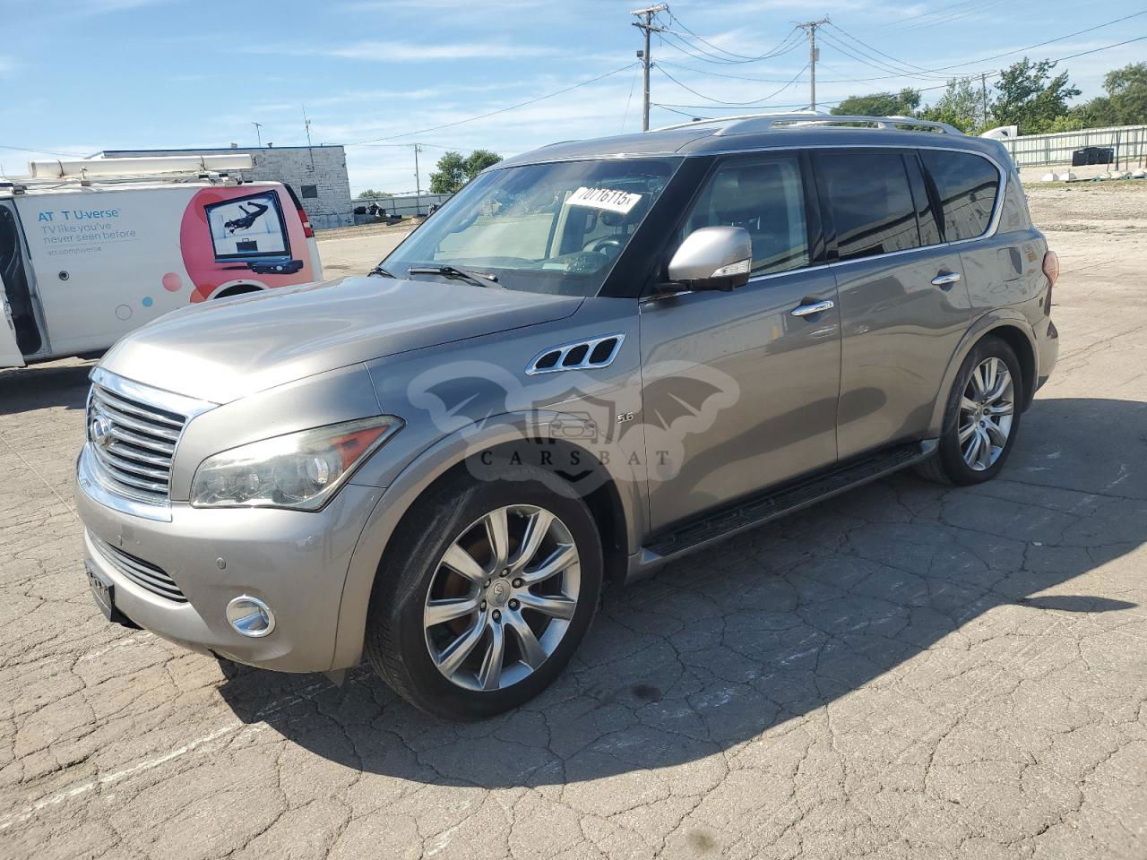 Infiniti QX80 5.6L  8 2014